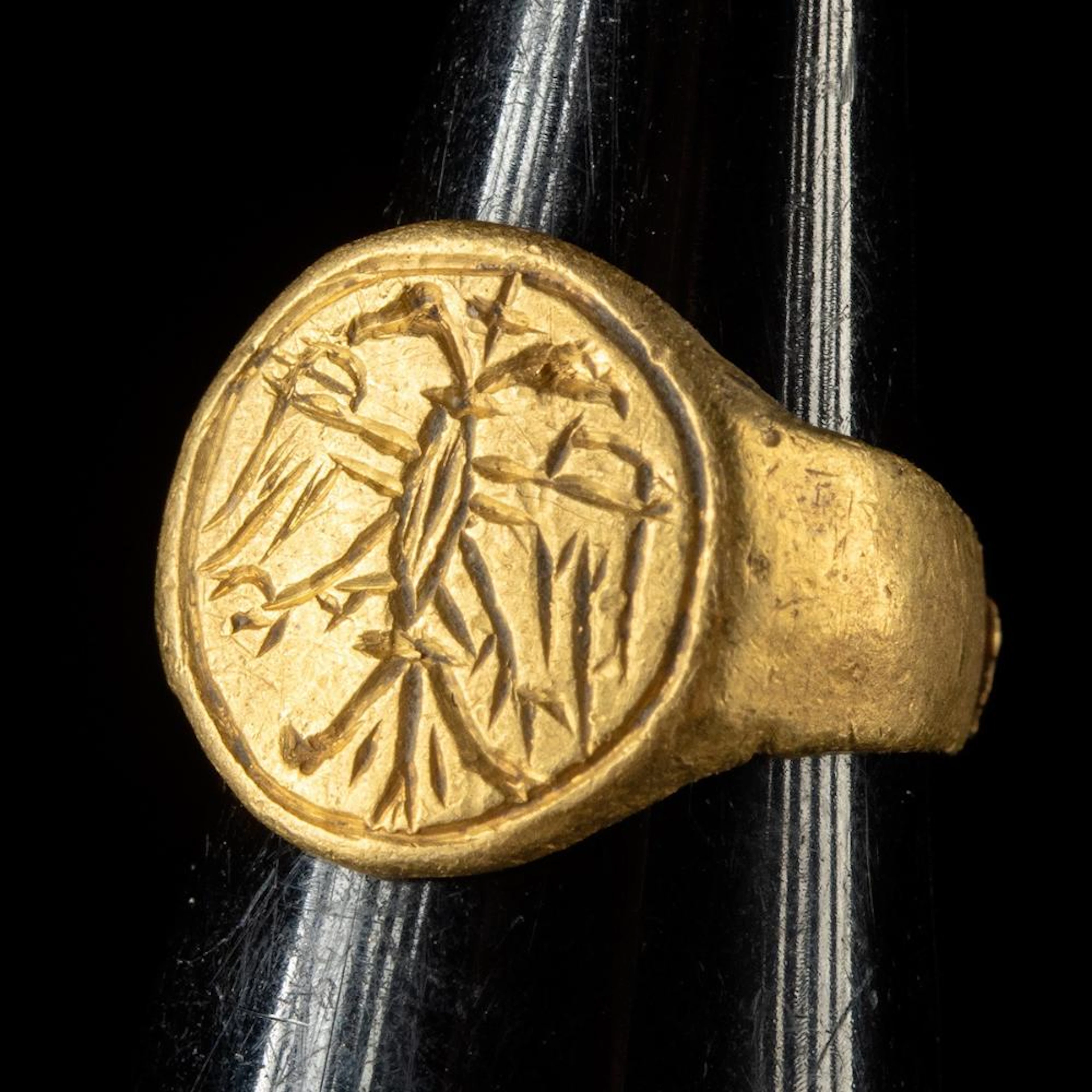 Late Byzantine / Balkan Gold Signet Ring | Engraved Double-Headed Eagle