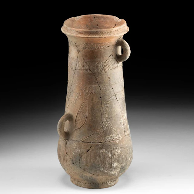 Ancient Thai Ban Chiang Baluster Jar | Serpentine Incised Band, Impressed