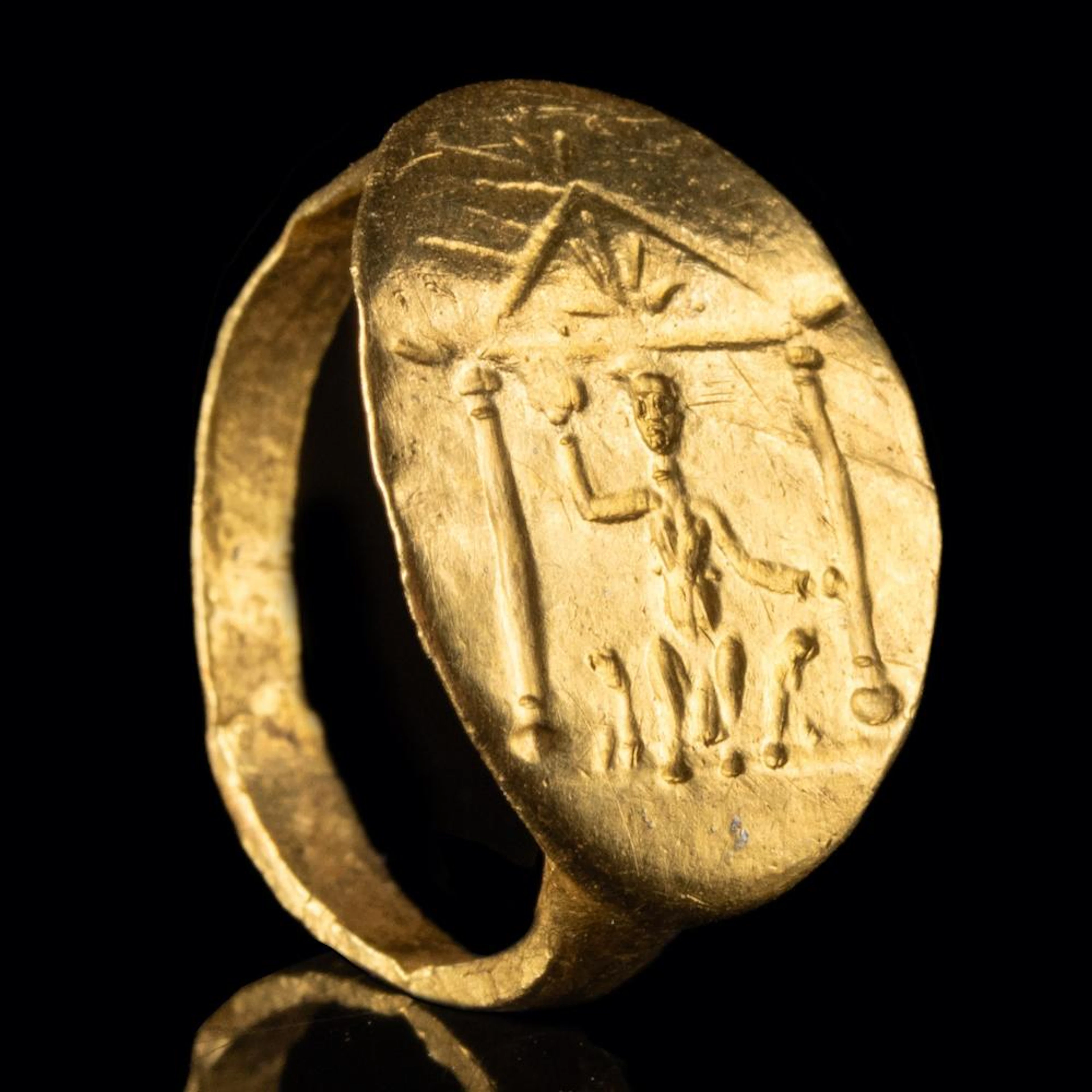 Roman 23K Gold Ring | Jupiter in Temple Intaglio, Eagle and Altar