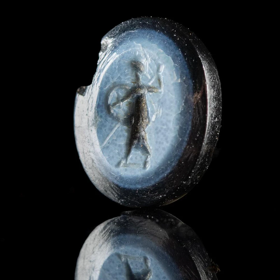 Roman Nicolo Intaglio of Minerva with Shield and Spear