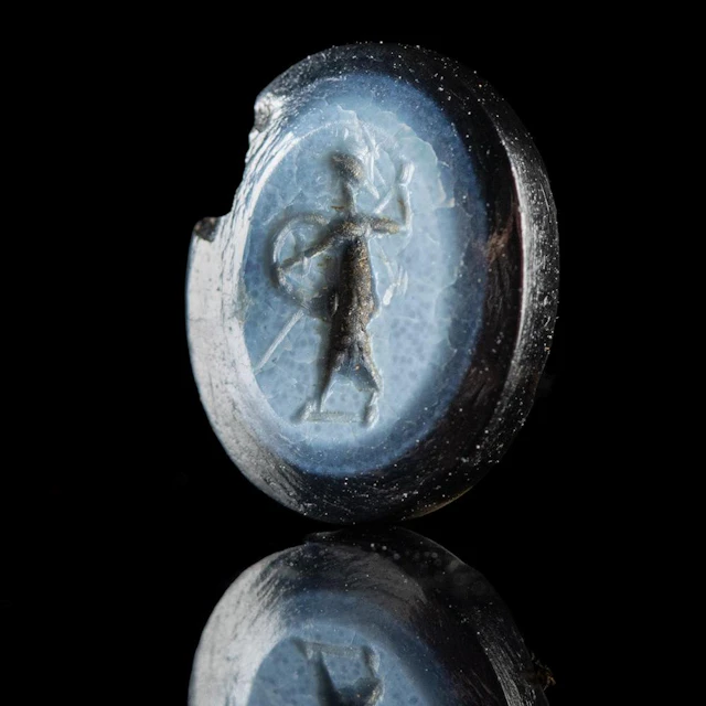Roman Nicolo Intaglio of Minerva with Shield and Spear