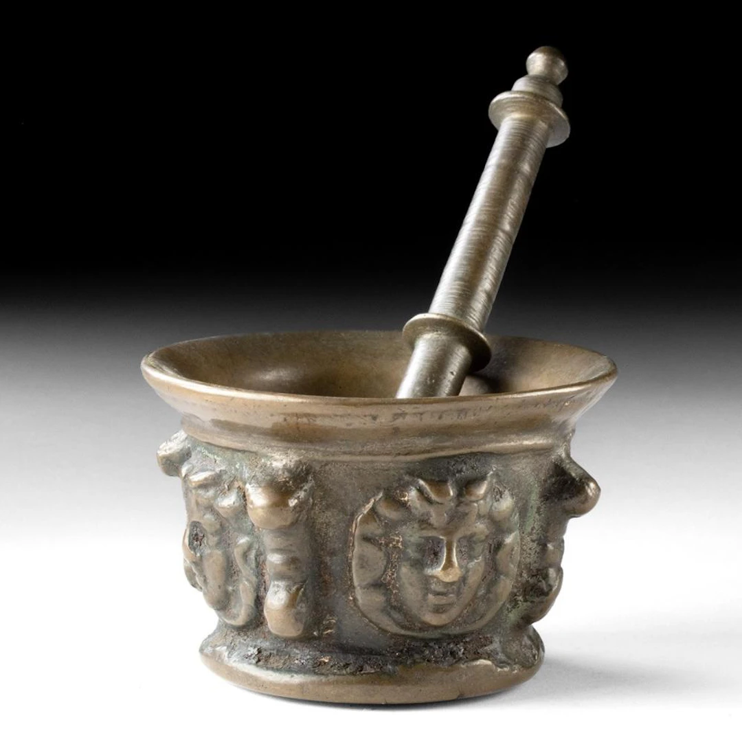 17th C. Spanish Bronze Apothecary Mortar & Pestle with Relief Heads