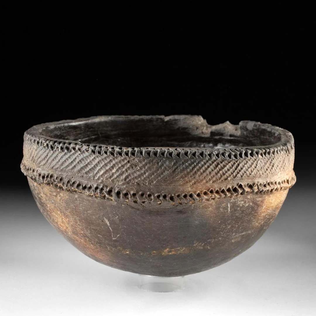Caddo Mississippian Blackware Bowl with Incised Rim