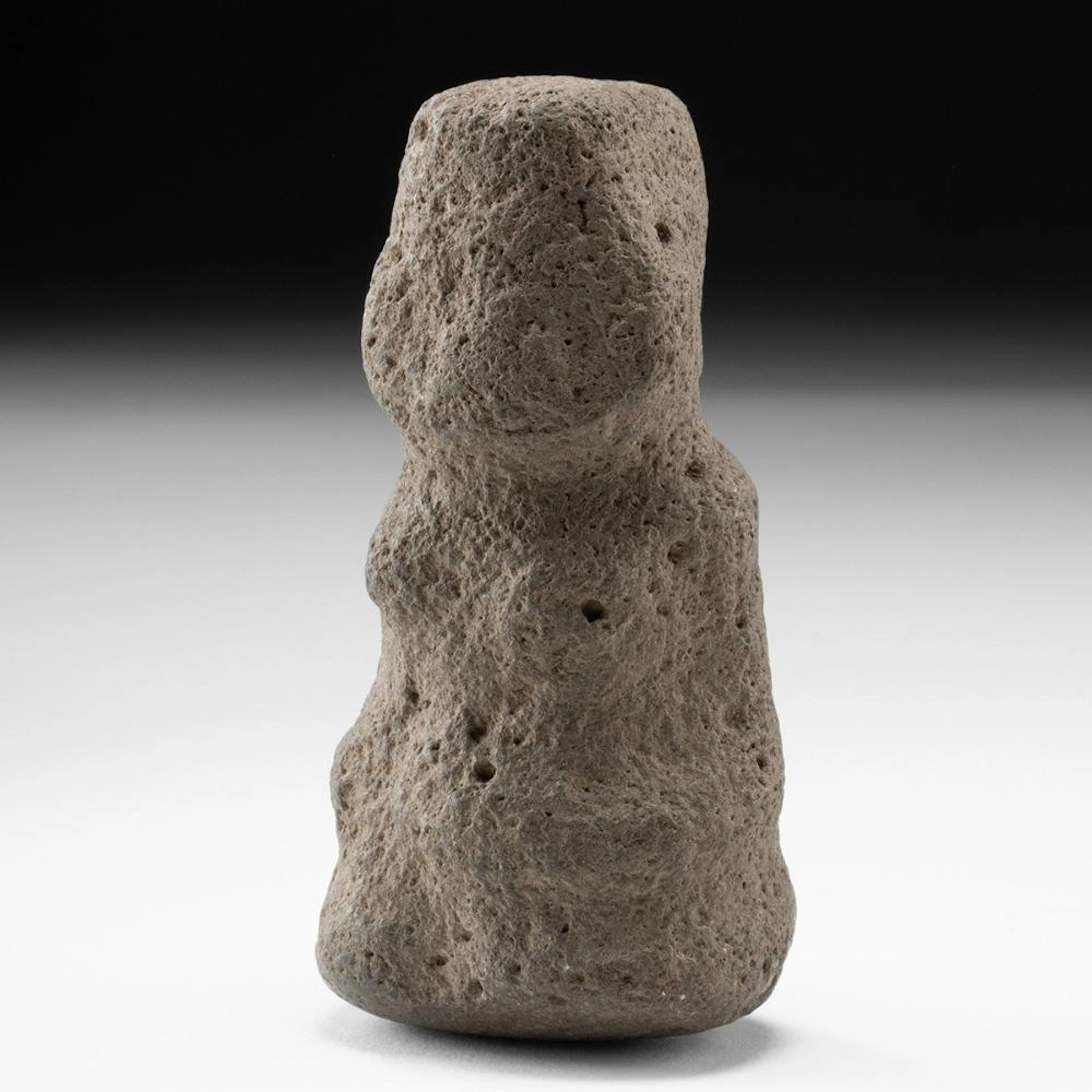 Costa Rican Volcanic Stone Effigy Pestle, Tablet Headdress