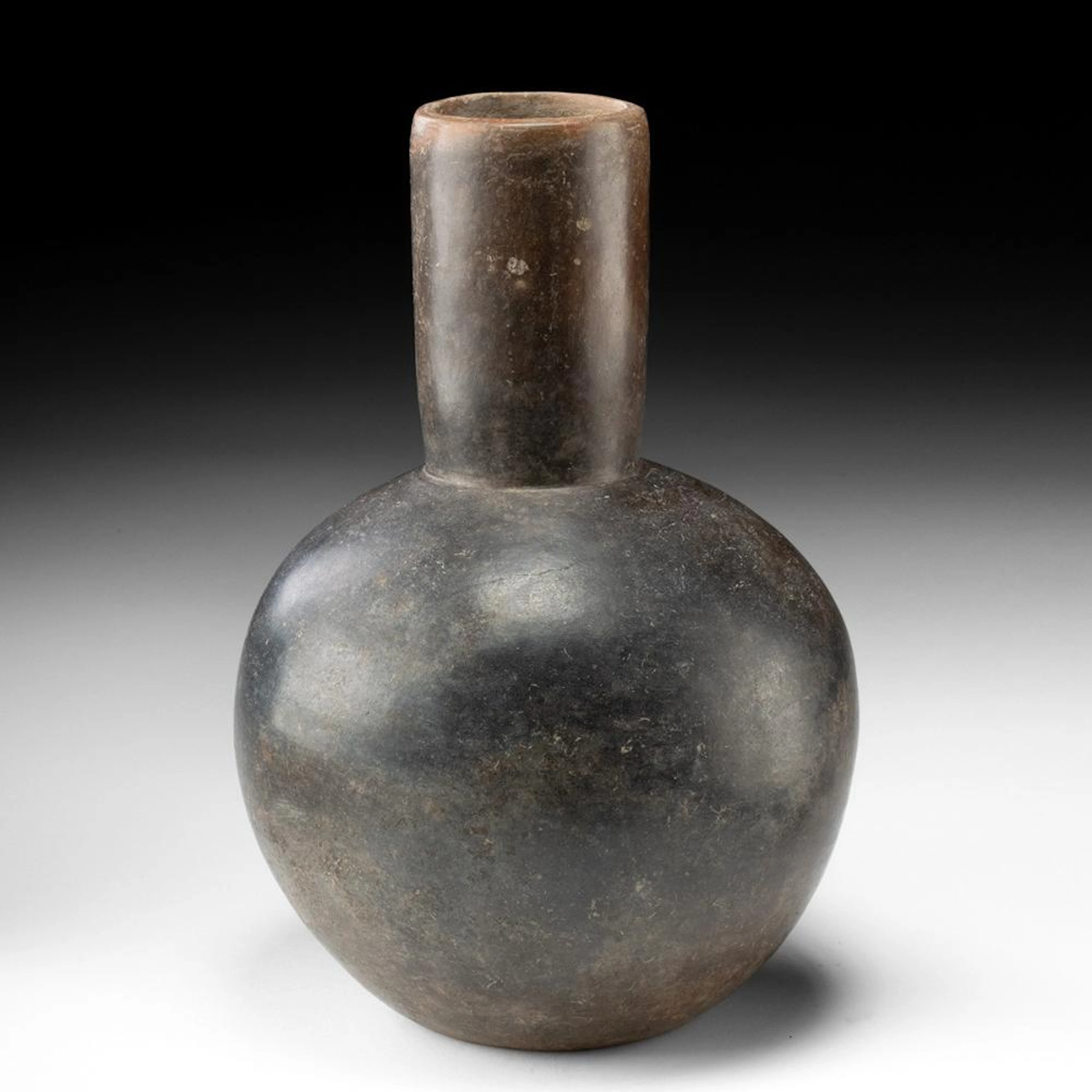 Tlatilco Blackware Pottery Bulbous Bottle