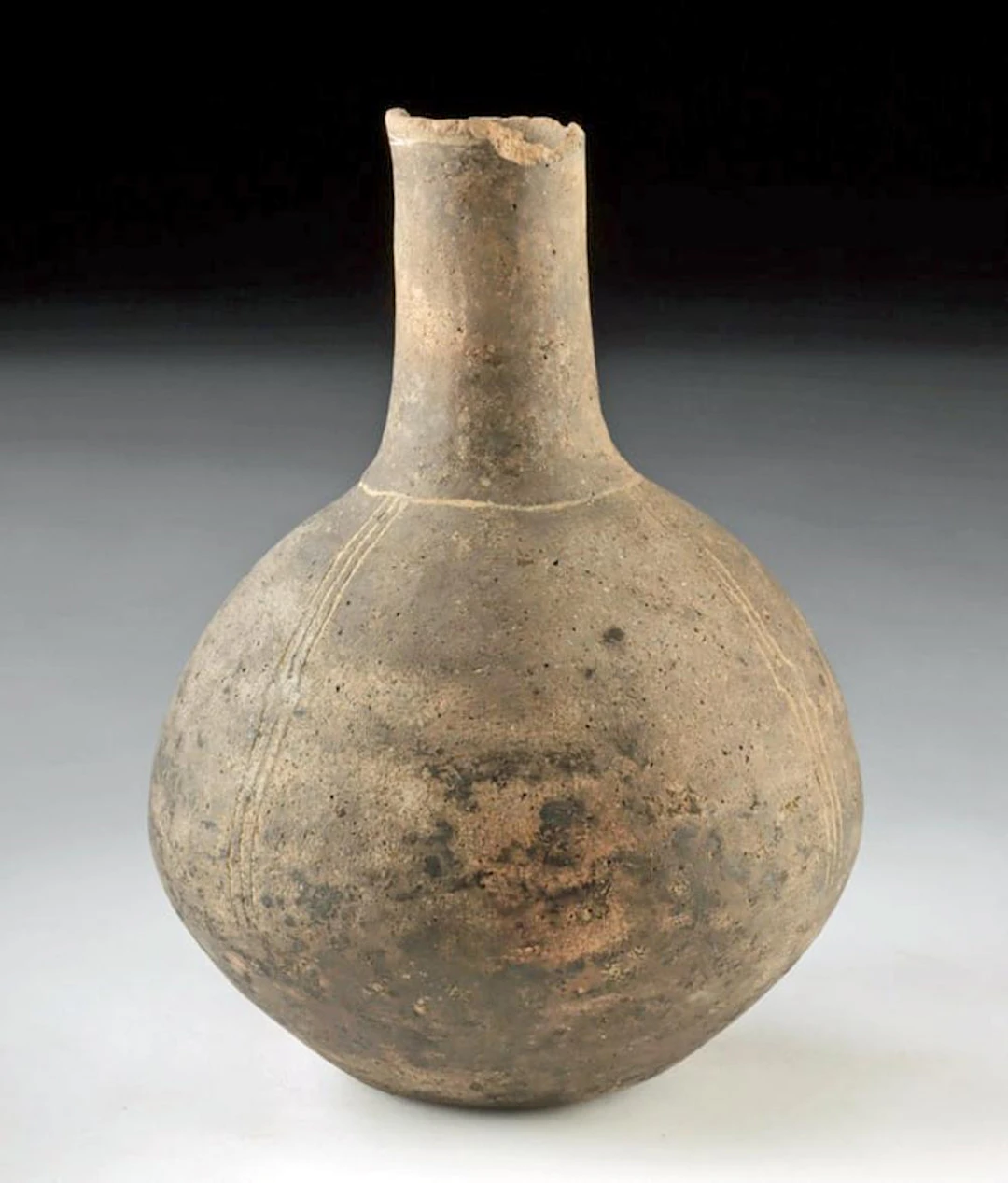 Caddo Blakely Engraved Water Bottle, Dark-Fired Long Neck