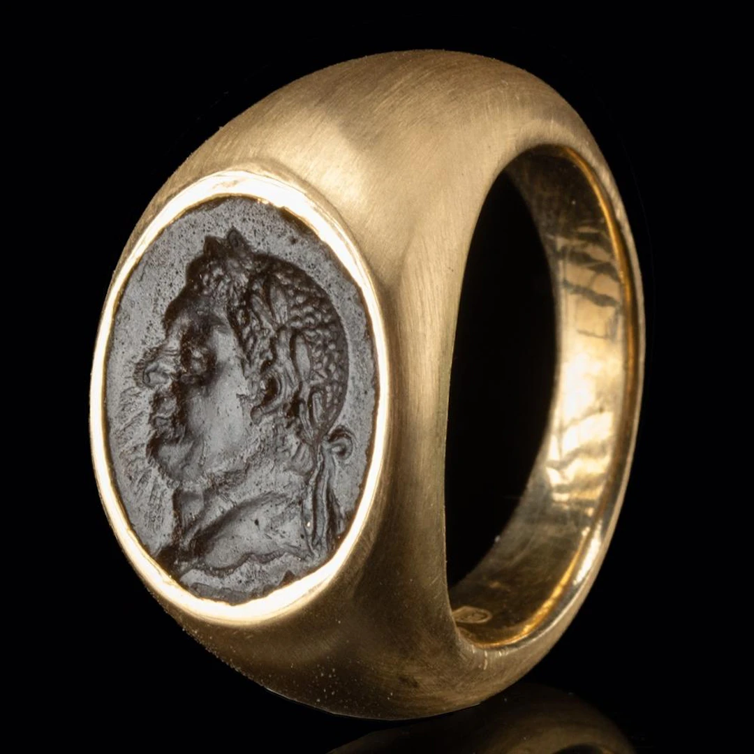 Roman Glass Intaglio of a Laureate Emperor in 18K Gold Ring