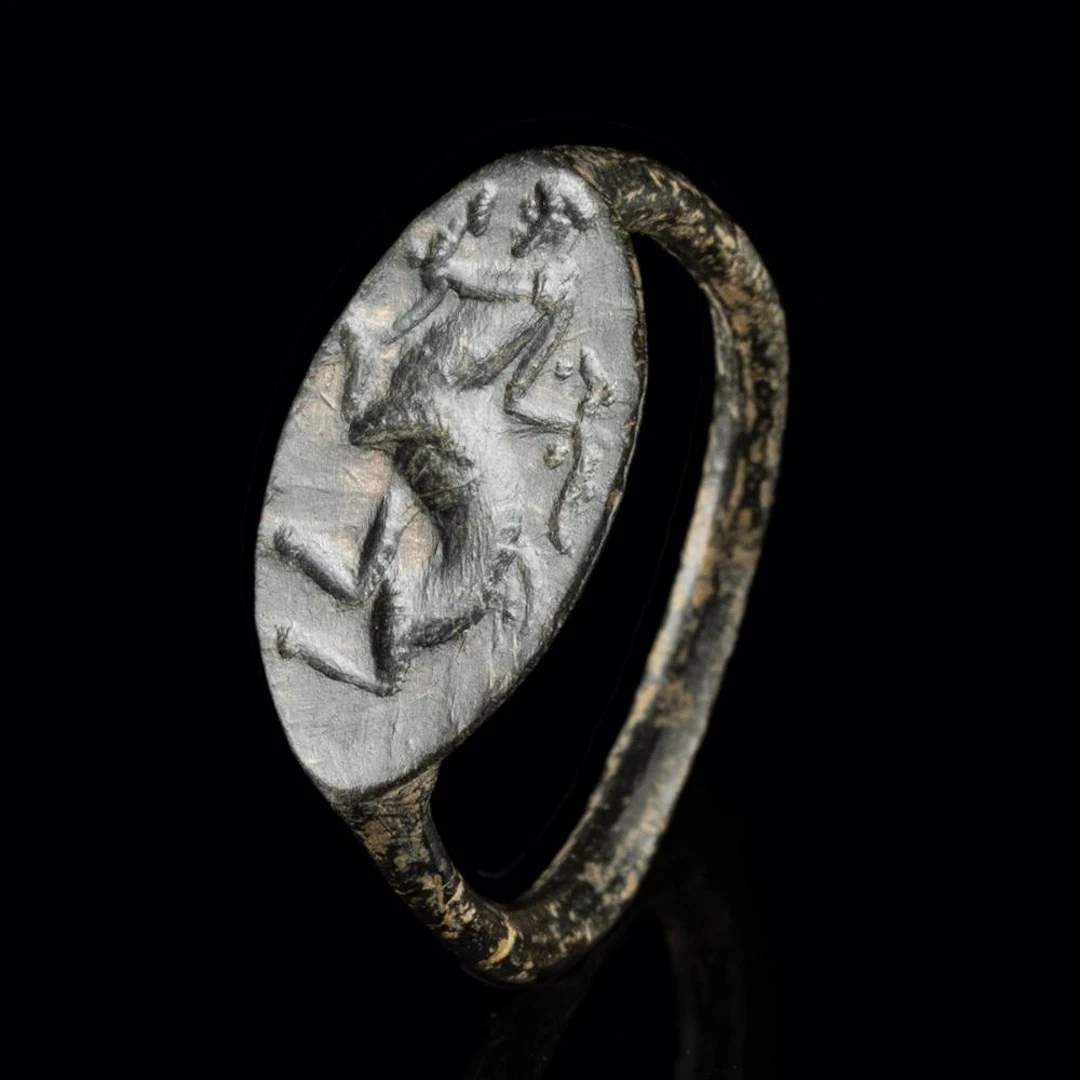 Roman Bronze Seal Ring | Engraved Centaur Archer Bezel
