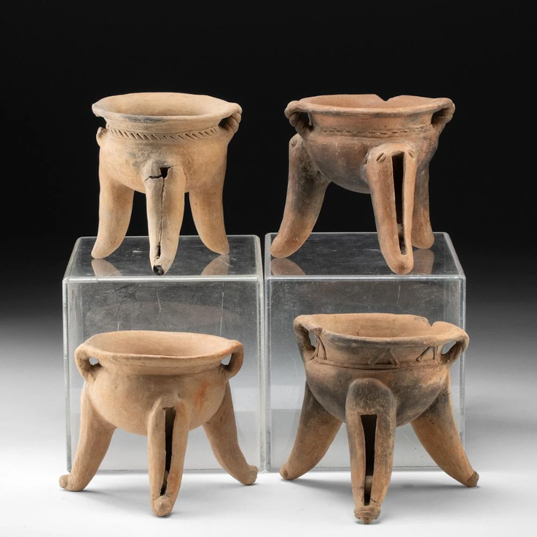 4 Costa Rican Guanacaste-Nicoya Tripod Rattle Vessels