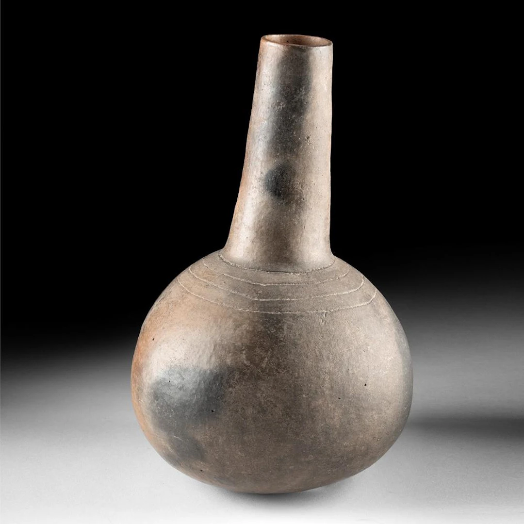 Published Caddo Hickory Engraved Pottery Bottle - Crenshaw Site, Arkansas