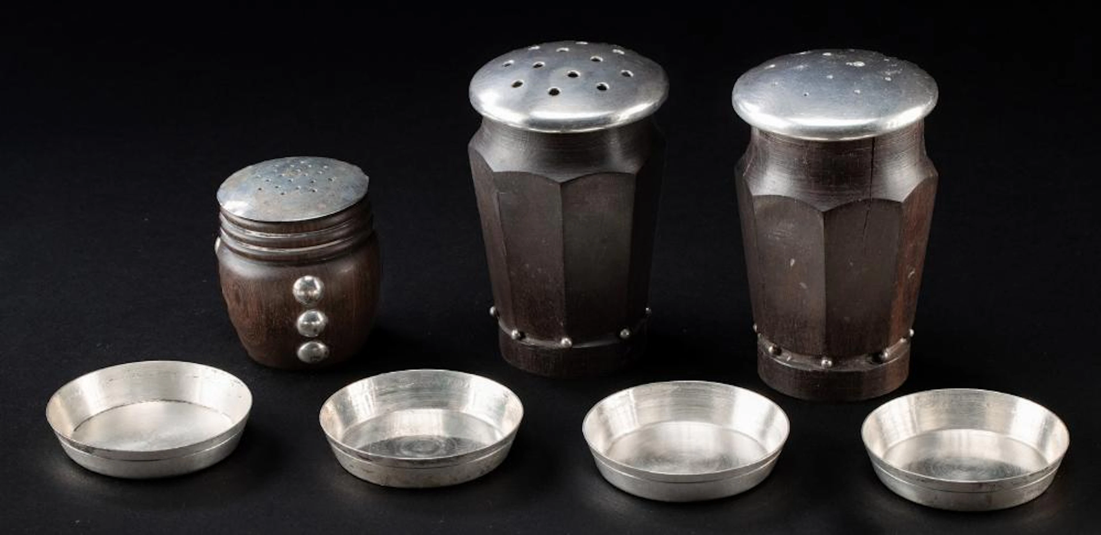 3 Sucesores de Spratling Silver Shakers & 5 Dishes