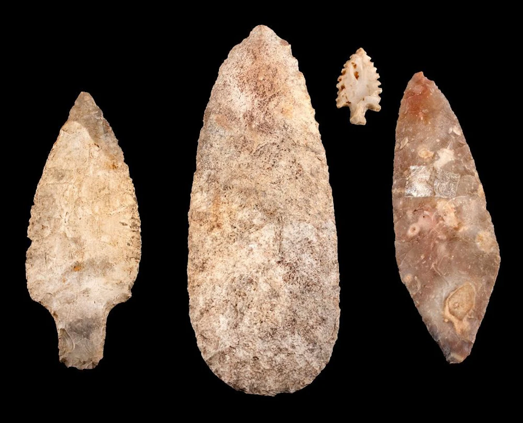 Native American Knapped Stone Tools / Projectile Tips