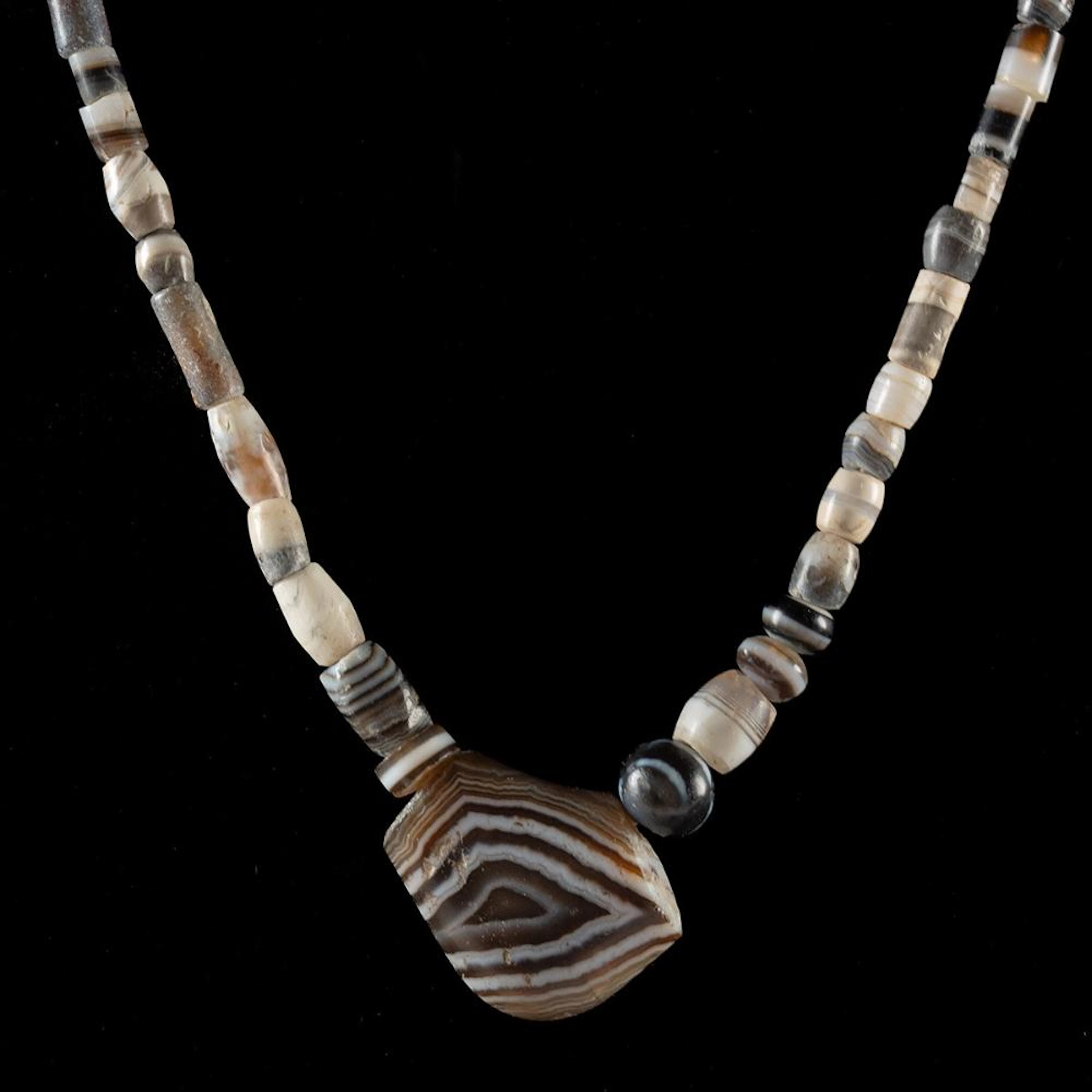 Roman & Parthian Banded Agate Bead Necklace with Eye Agate Pendant