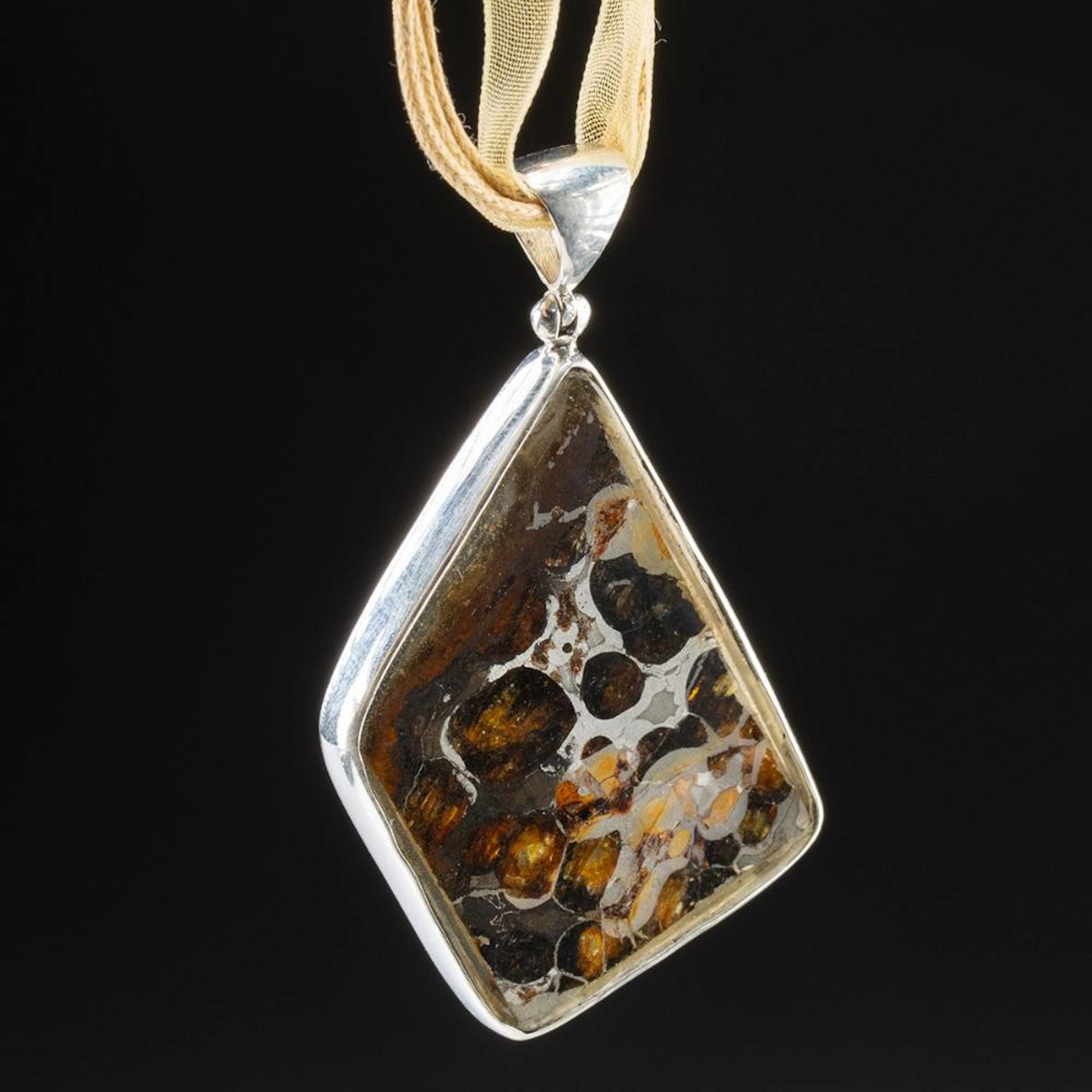 Silver Pendant w/ Sericho Pallasite Meteorite Slice