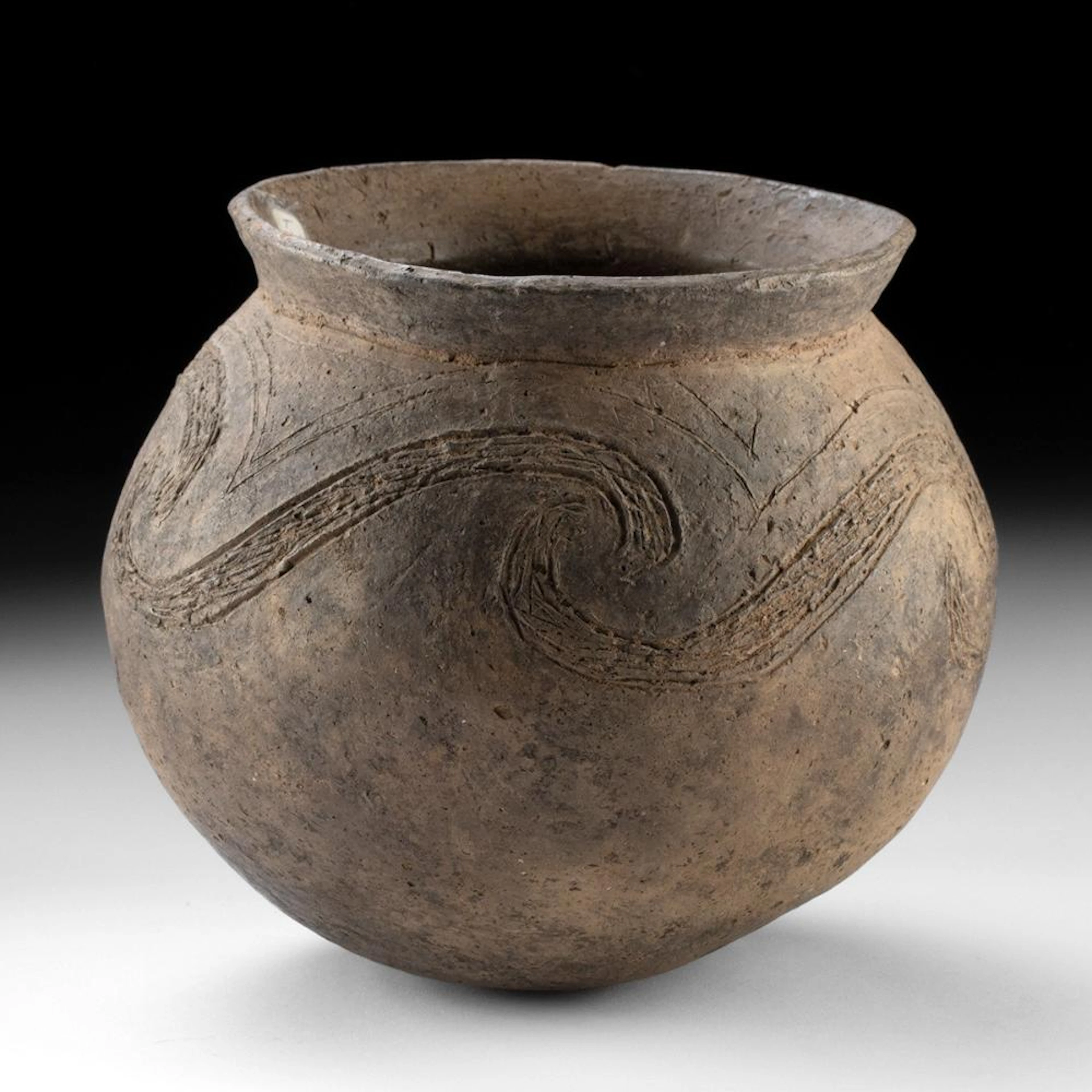 Hopewell Pottery Jar - Incised Crested Wave Motif