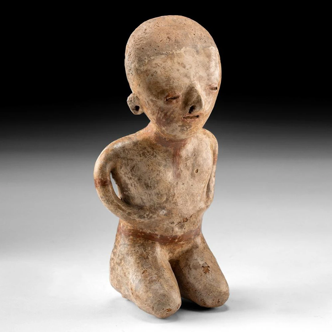 Nayarit Chinesco Type E Kneeling Female Figure with Red Painted Hand