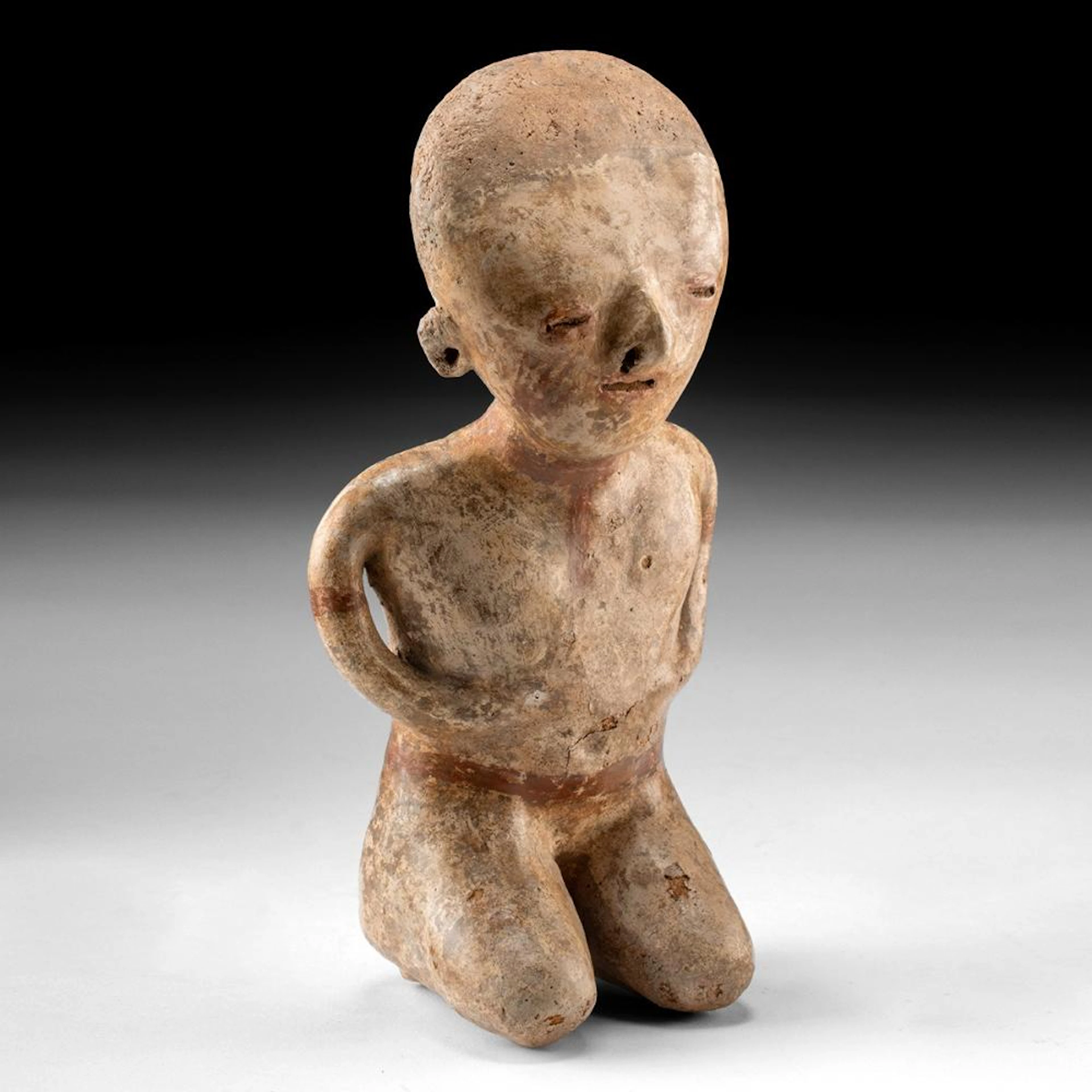 Nayarit Chinesco Type E Kneeling Female Figure with Red Painted Hand