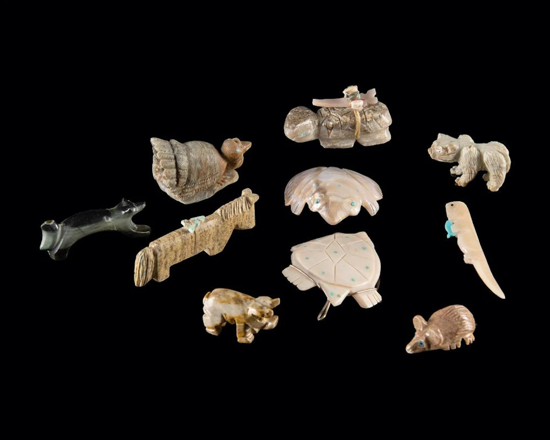 Native American Zuni Animal Fetish Shell & Stone Carvings, 10 pcs