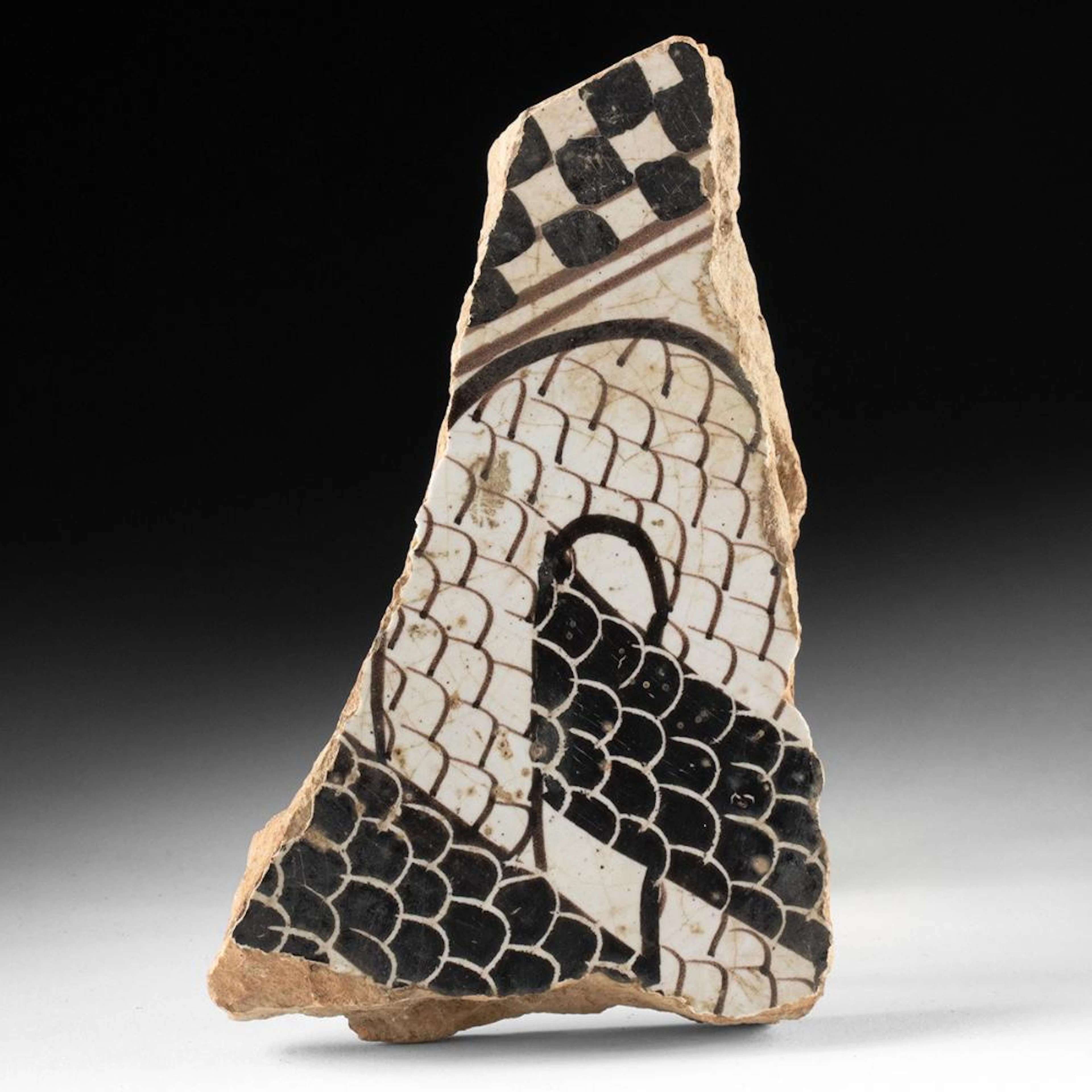 16th C. Italian Maiolica Tile Fragment | Black / White Manganese Fish-Scale