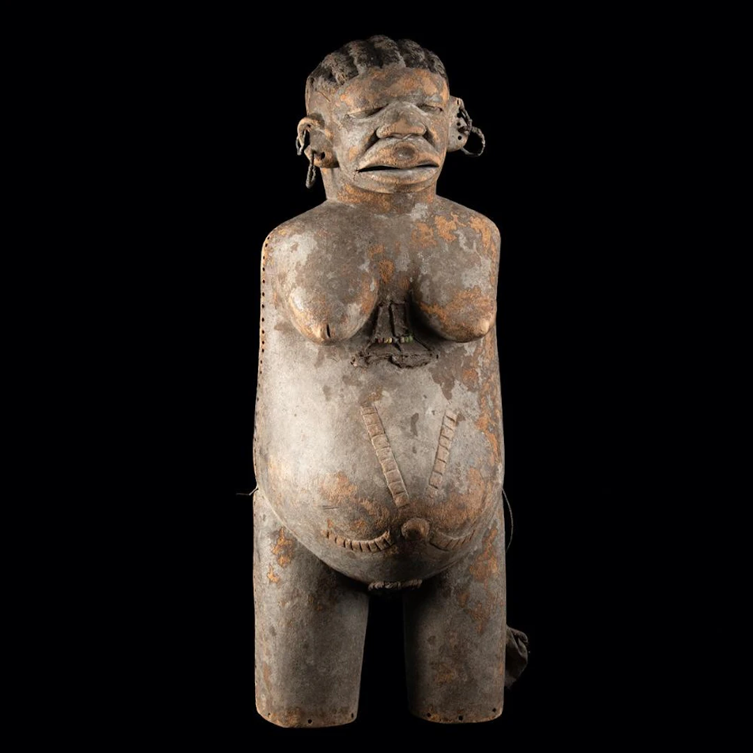 Makonde Njorowe Body Mask with Attached Face Mask and Ritual Bundle