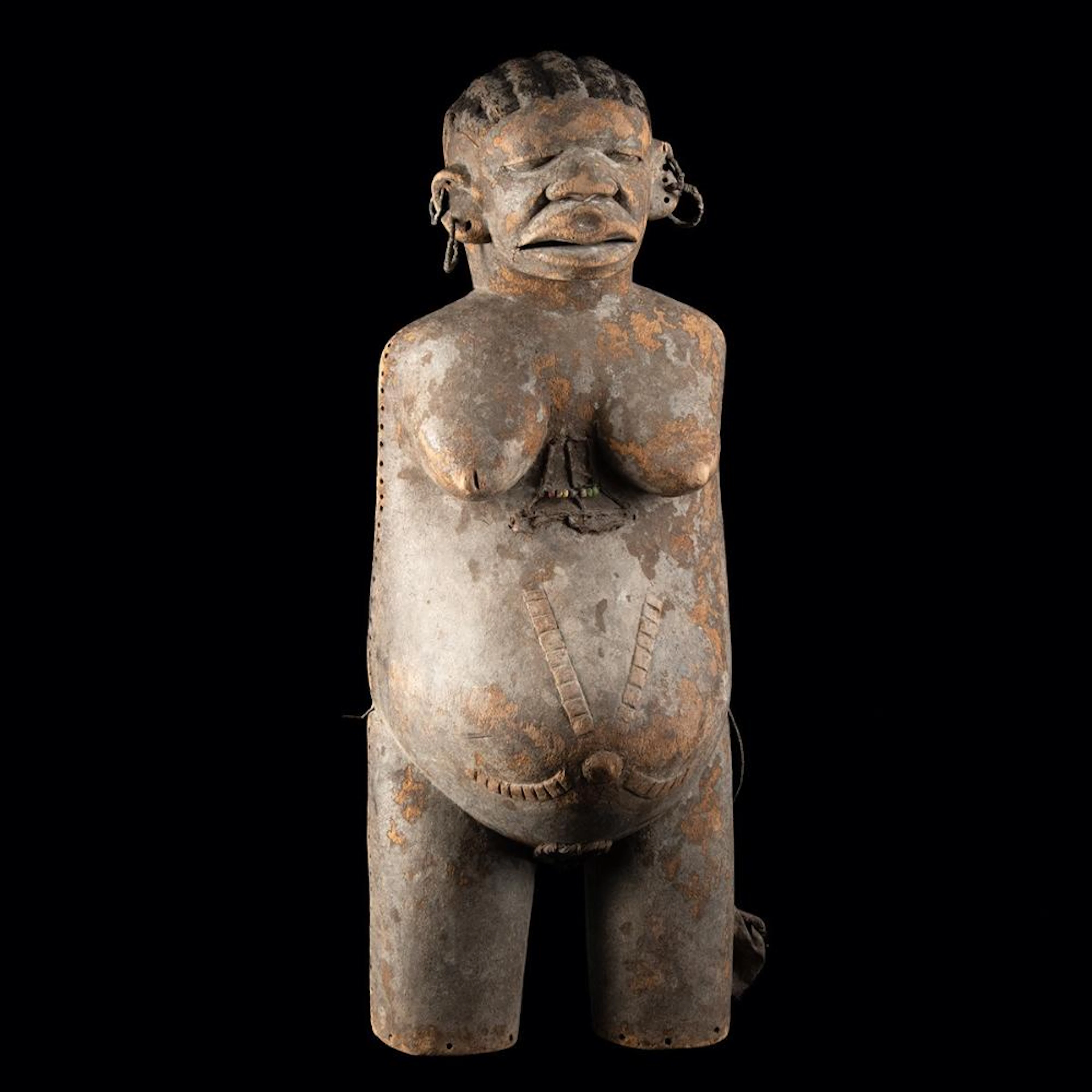Makonde Njorowe Body Mask with Attached Face Mask and Ritual Bundle