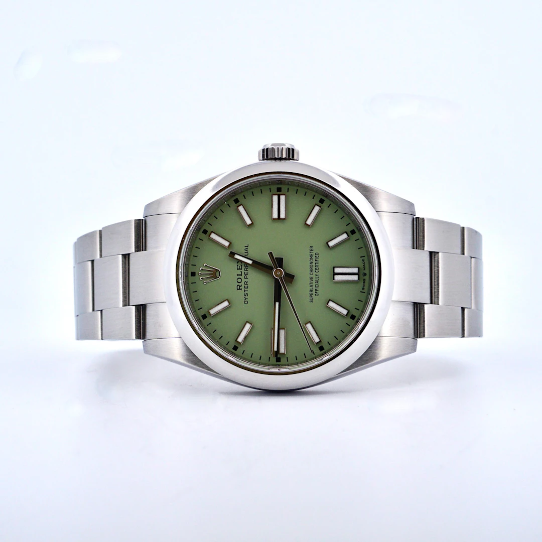 Rolex Oyster Perpetual 41 Ref. 134300 Pistachio -Oanvänd