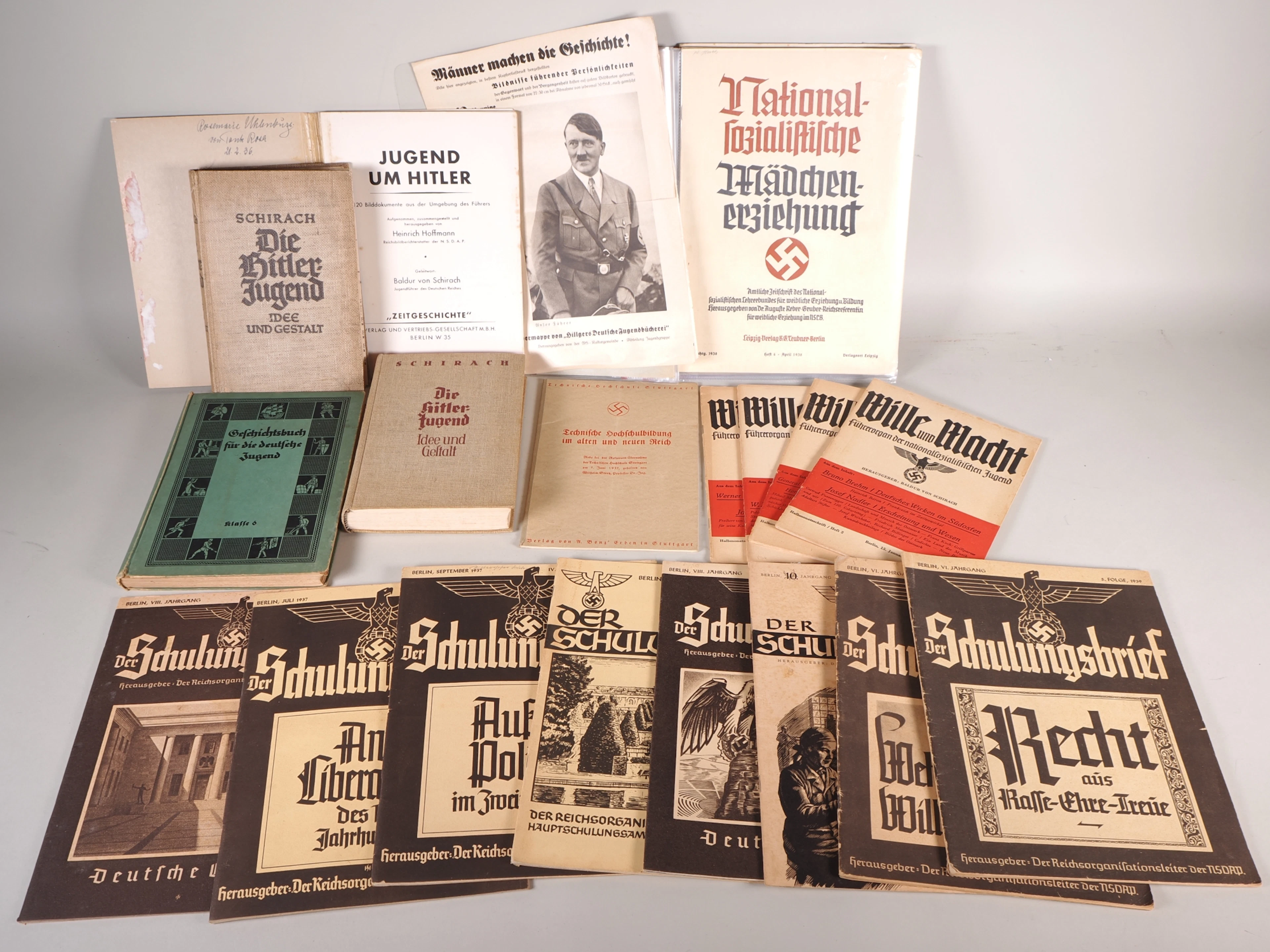 Los 2388: Konvolut NS Literatur Hitler-Jugend