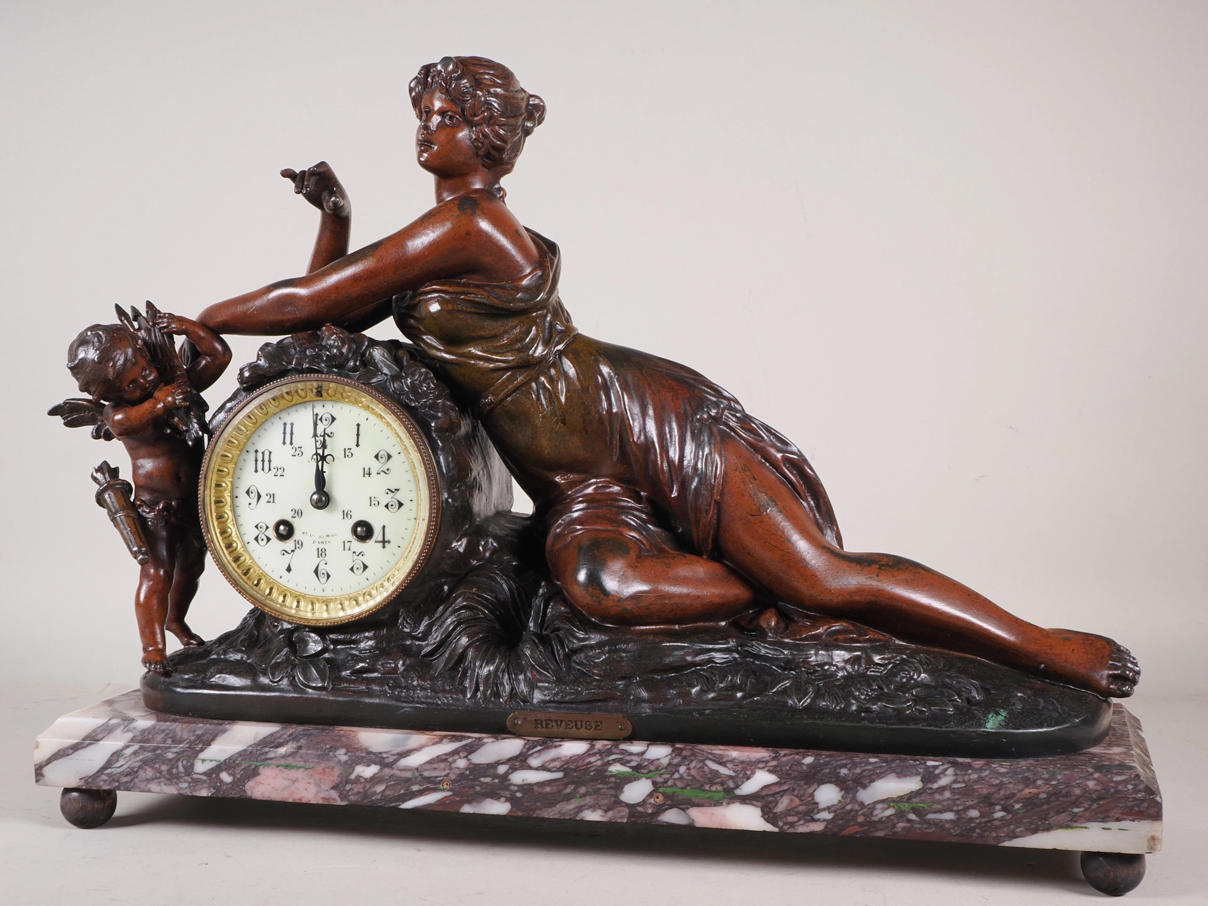Los 547: Dekorative Französische Figurenuhr um 1880