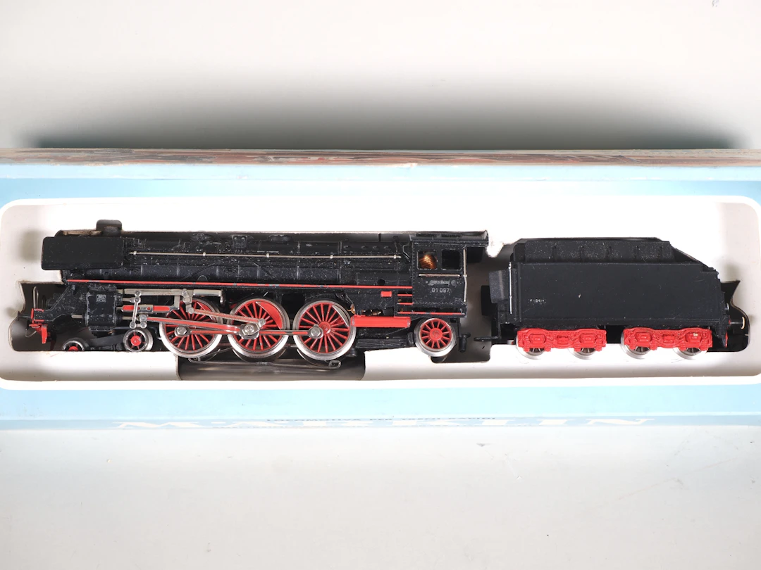 Los 1805: Märklin 3048 Dampflokomotive, H0, um 1960, in OVP