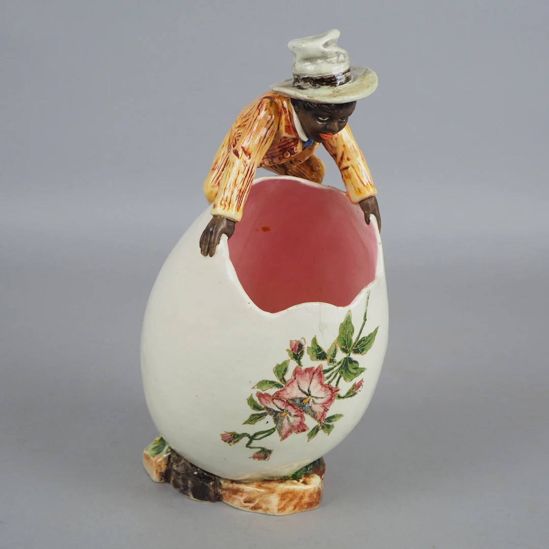 Los 487: Porzellanvase in Form eines Eis, 20. Jh.