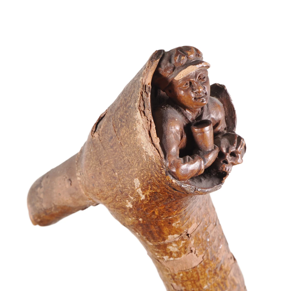 Los 1652: Gehstock mit fein geschnitztem humoresken Griff, 19. Jh.