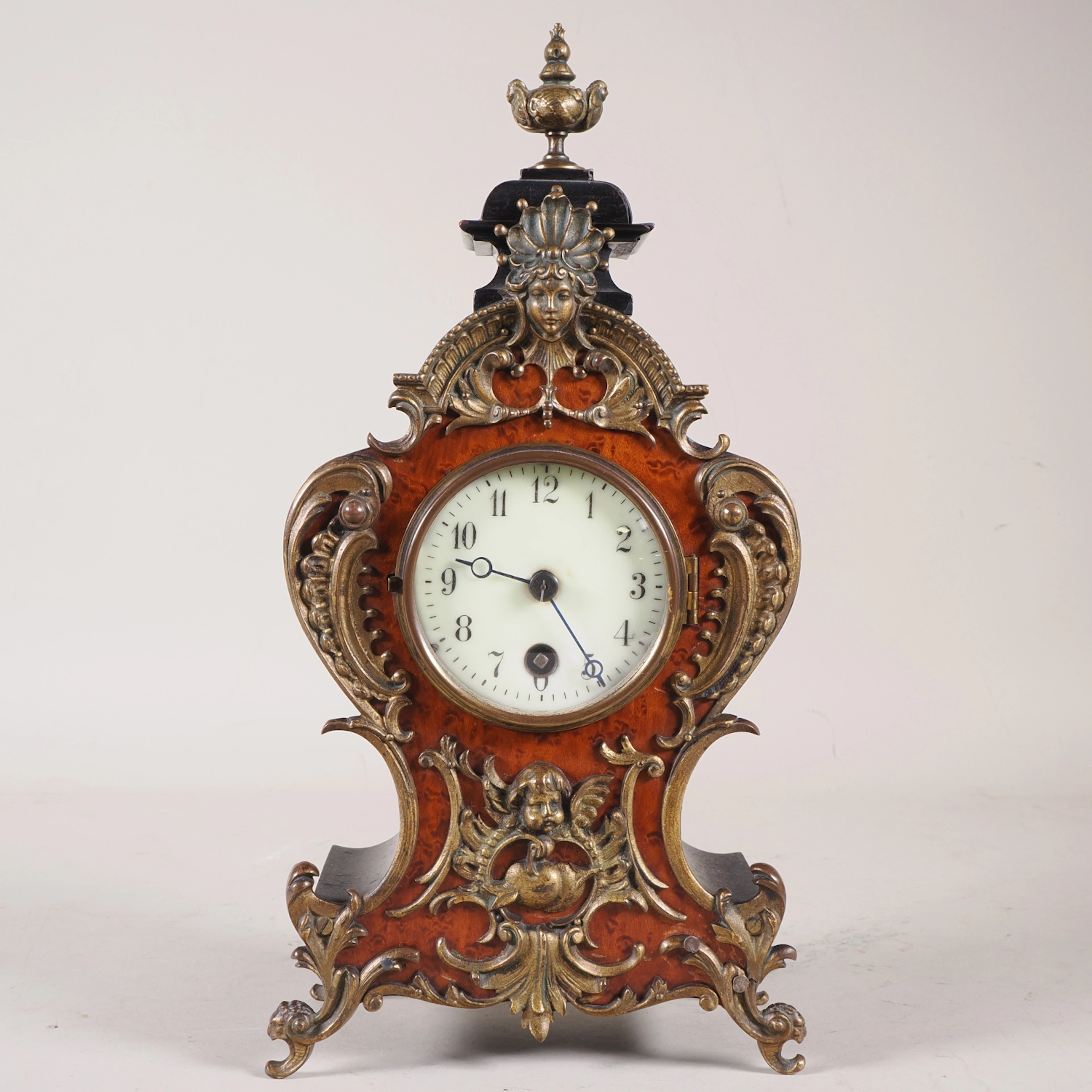 Los 546: Lenzkirch Tisch Uhr um 1880
