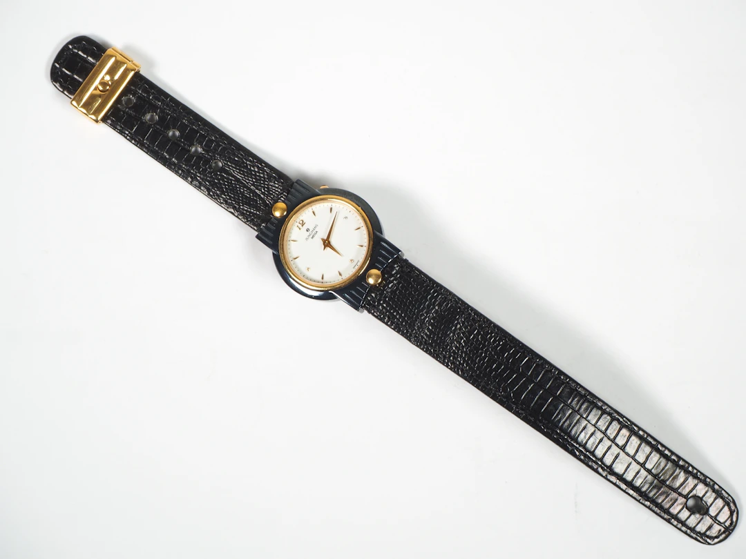 Los 662: Junghans Mega Funkuhr Armbanduhr um 1993 - Ref.: 37 3300 404