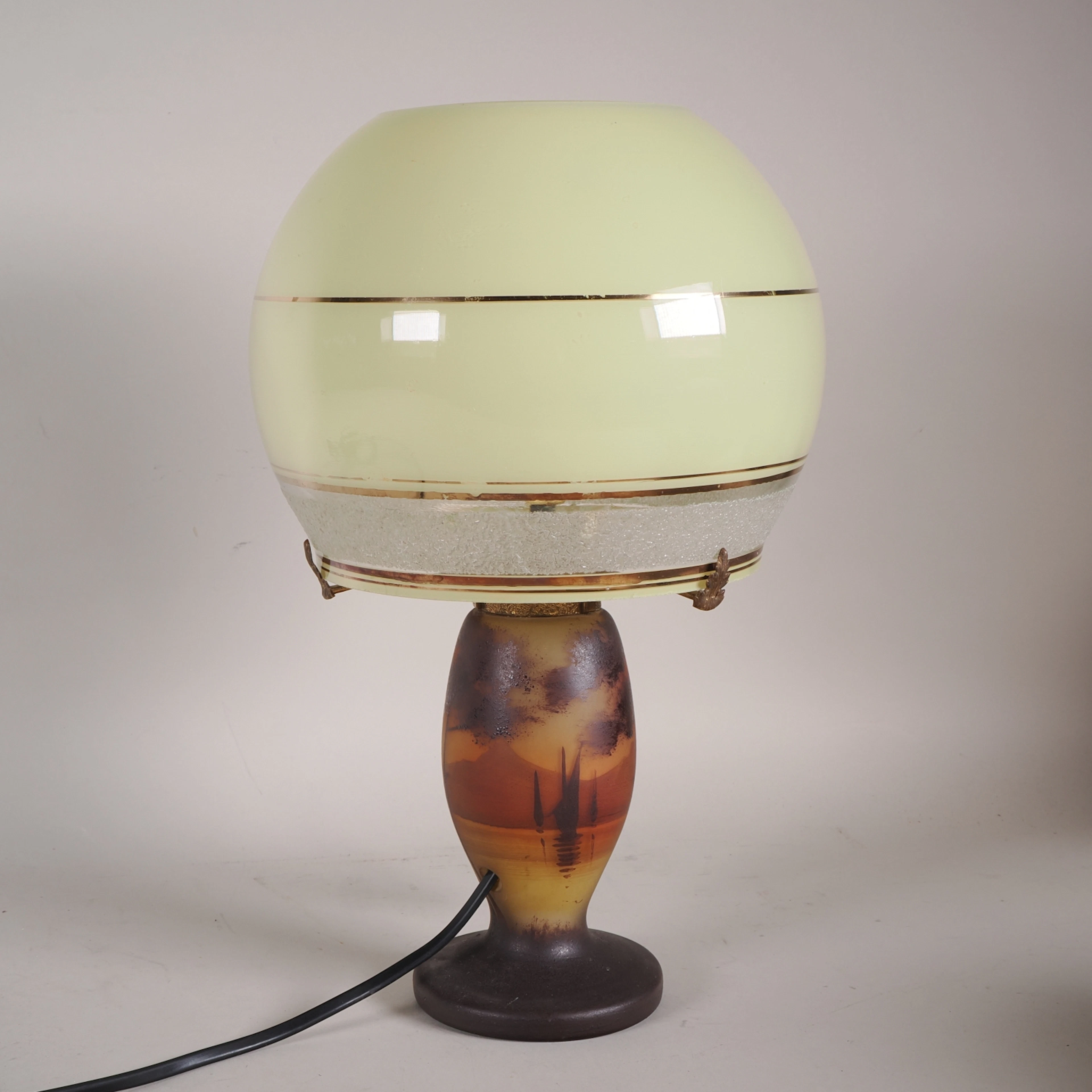 Los 918: Nachttisch Lampe 30 er Jahre