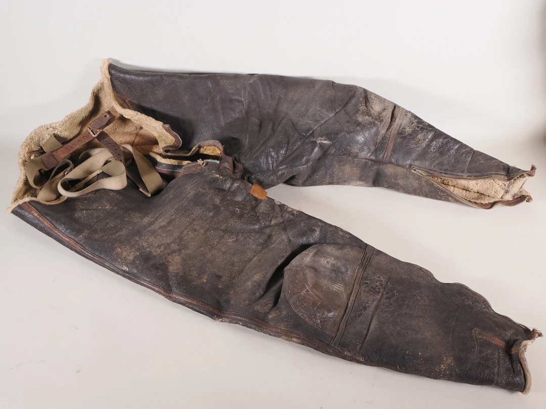Los 2476: USAF gefütterte Bomber Hose Leder Pilot WK2