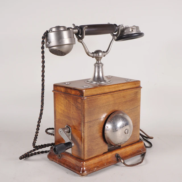 Los 1521: Kurbeltelefon um 1900