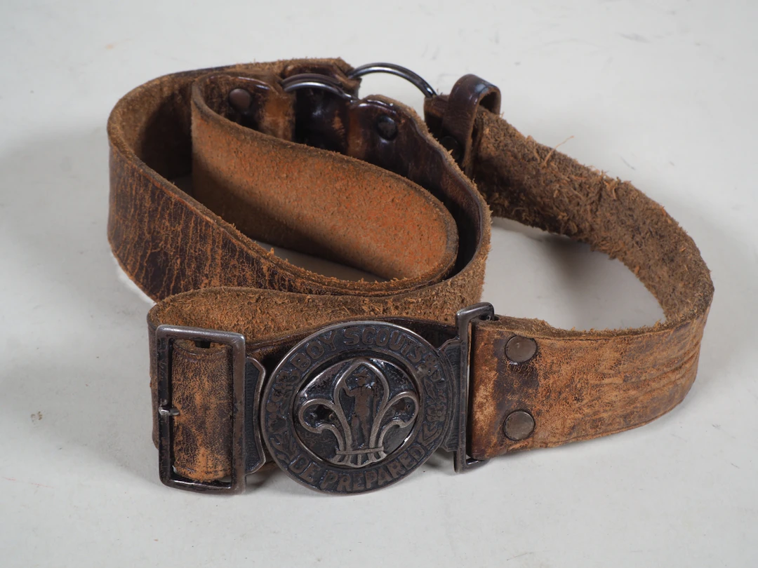 Los 2202: 1930/40er britischer Pfadfinder "Boy Scouts" Ledergürtel mit Schnalle