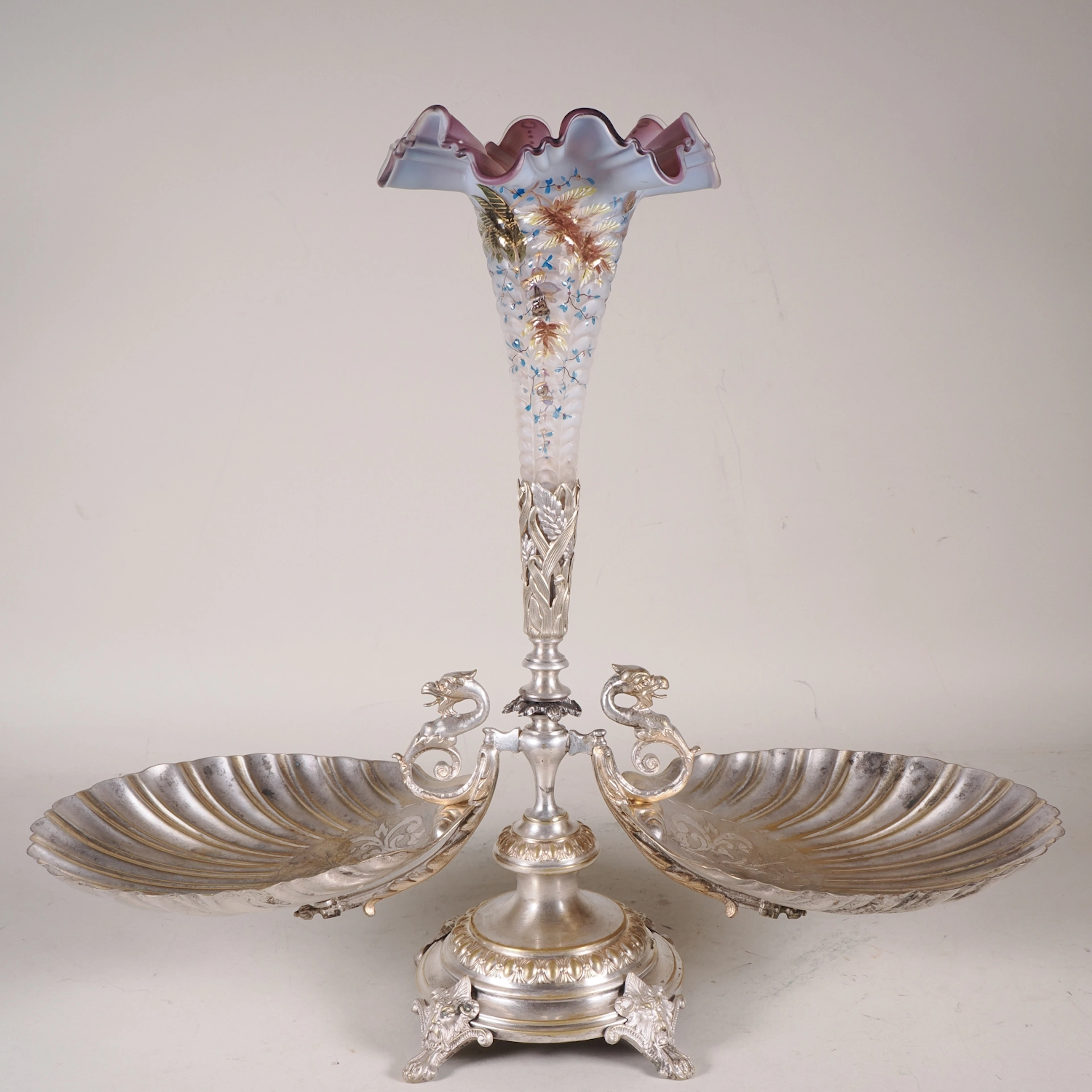 Los 1605: Anbietschale mit Vase um 1900