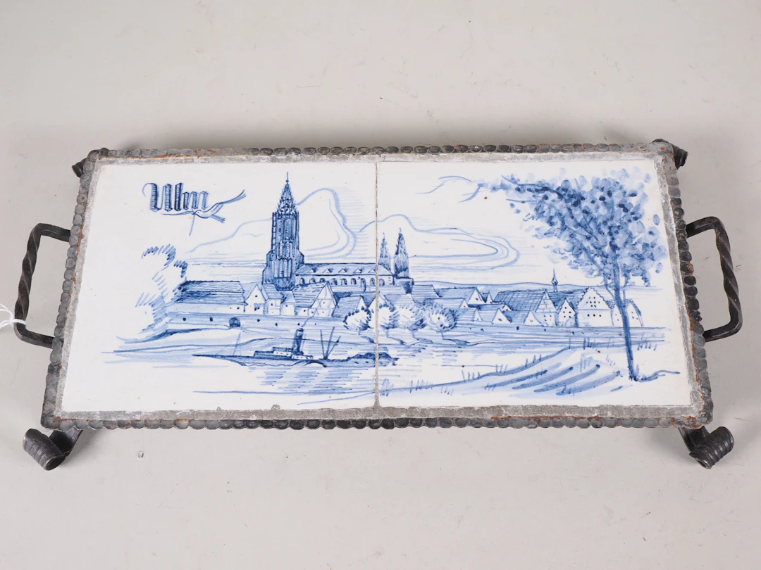 Los 1493: Tablett , Ulm um 1920