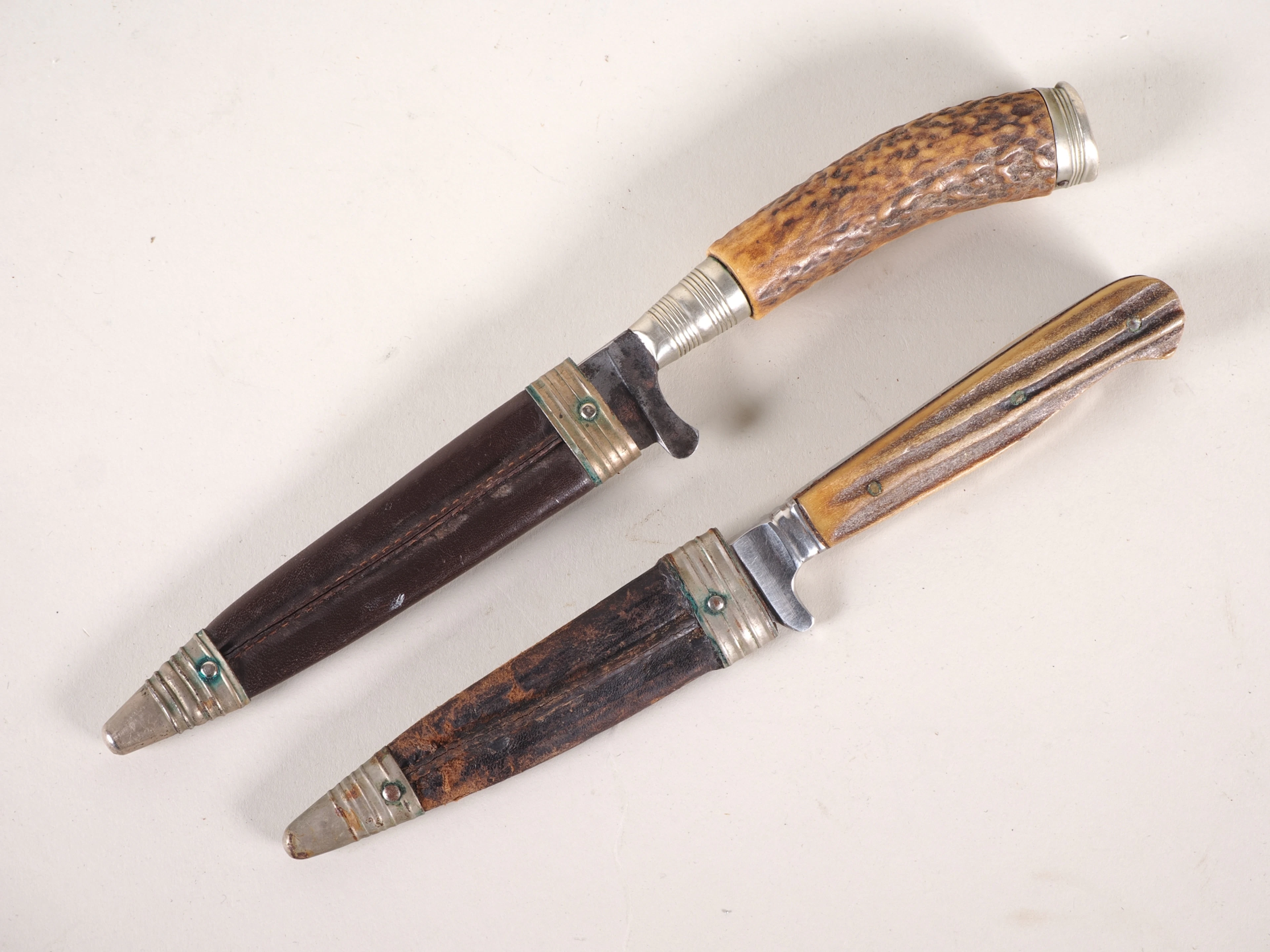Los 2236: 2x Jagdmesser / Jagdnicker um 1900