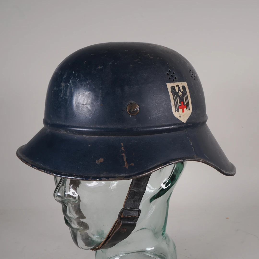 Los 2170: Stahlhelm DRK Luftschutz Wk2 Gladiator Rot Kreuz 3.Reich