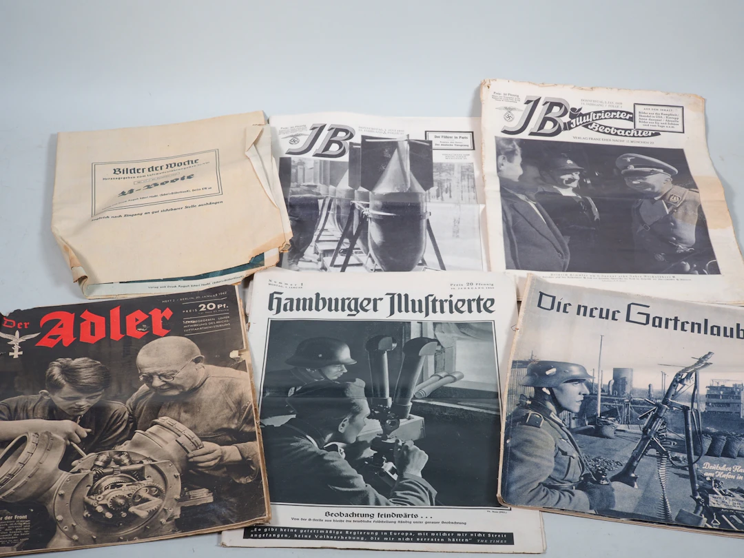 Los 2353: 4 Zeitschriften und 1 Plakat U Boot Waffe 3.Reich WK2