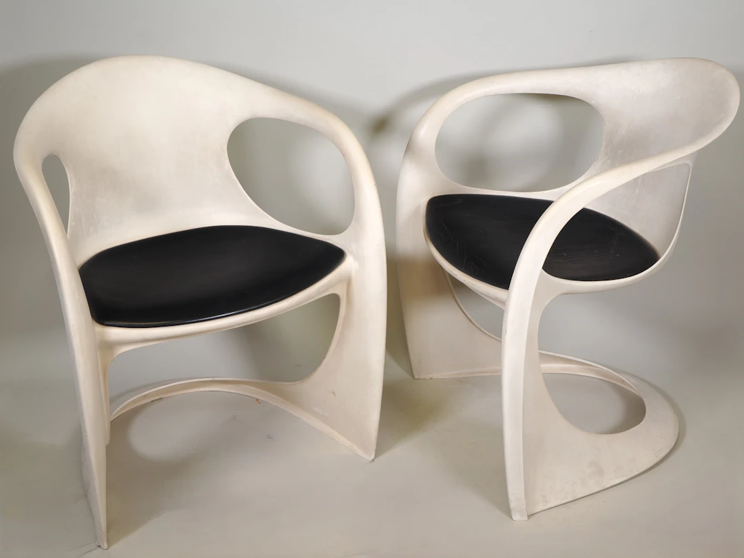 Los 1033: Paar Designerstühle Casala Modell 2007/2008, Alexander Begge 1975