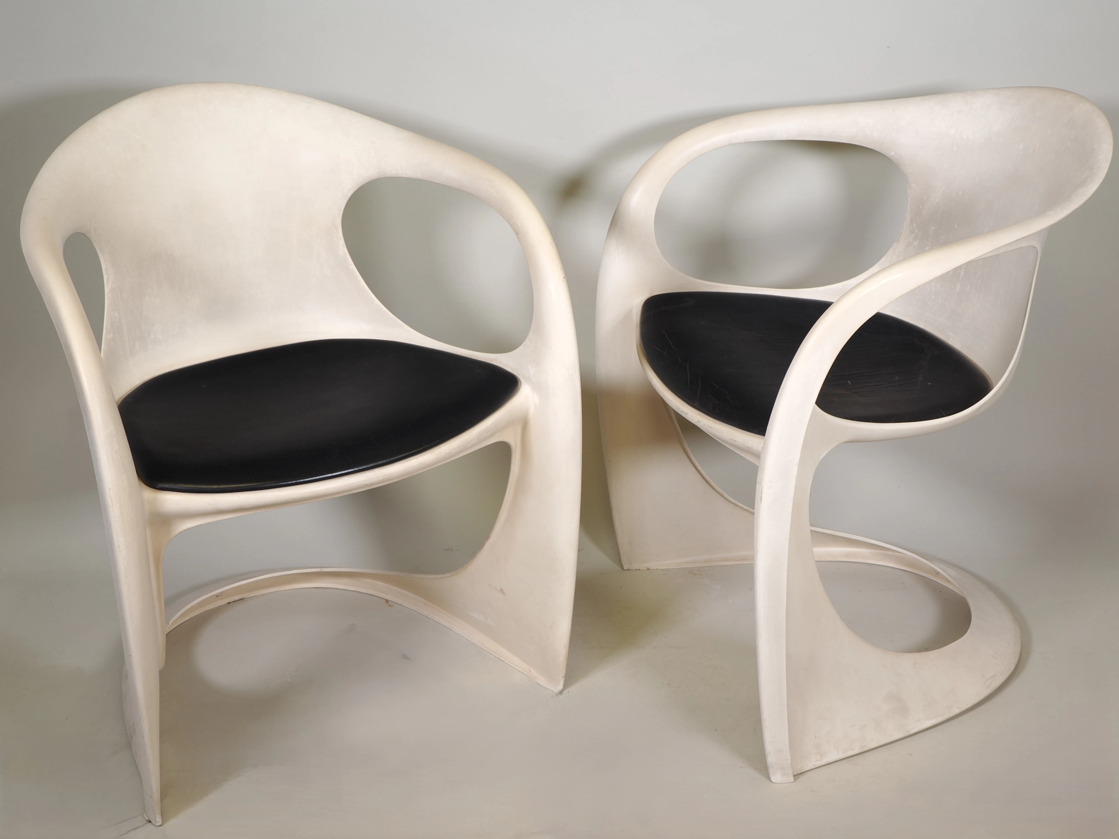 Los 1033: Paar Designerstühle Casala Modell 2007/2008, Alexander Begge 1975