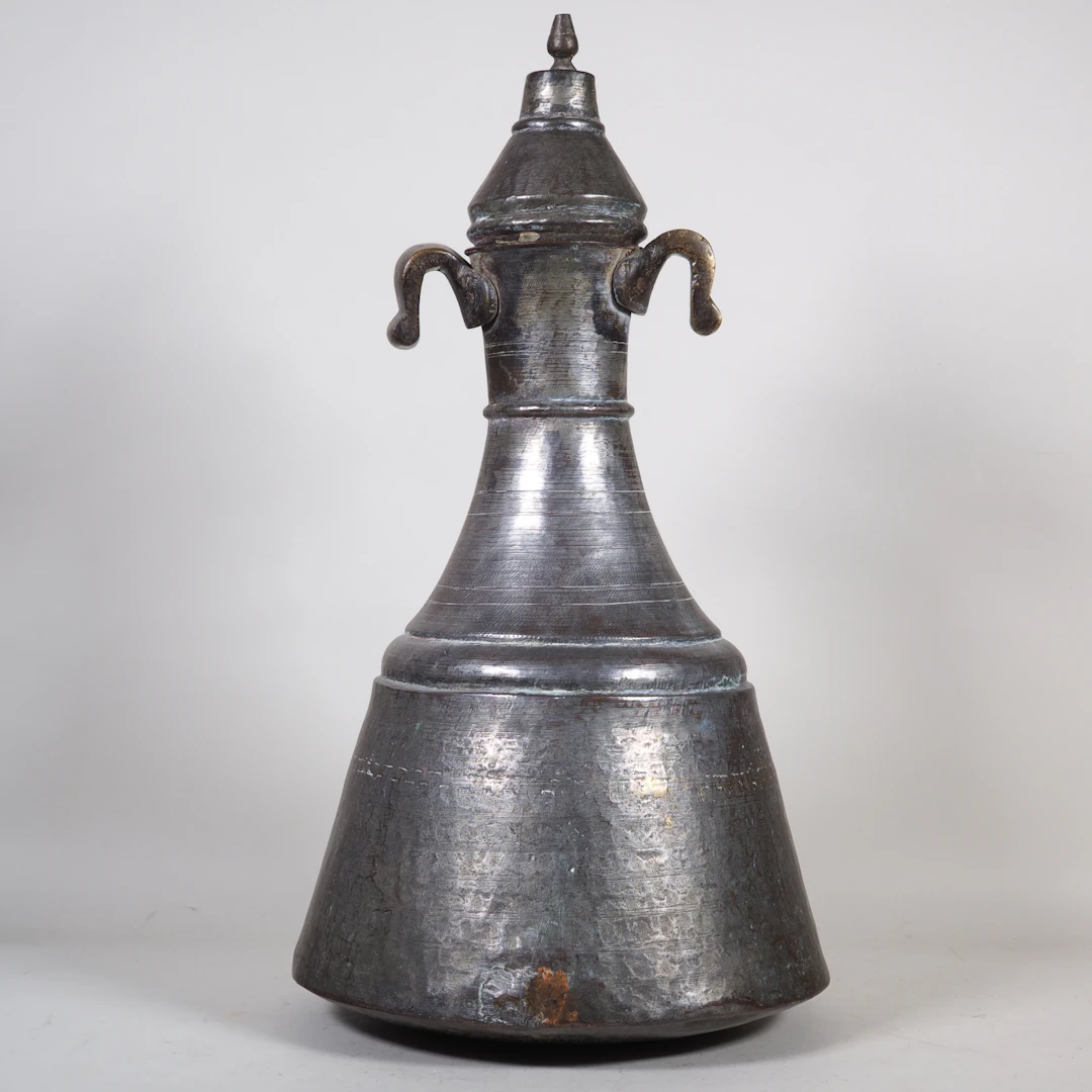 Los 1579: Großer osmanisch / arabischer Wasserkrug aus Kupfer, 19./20. Jh.