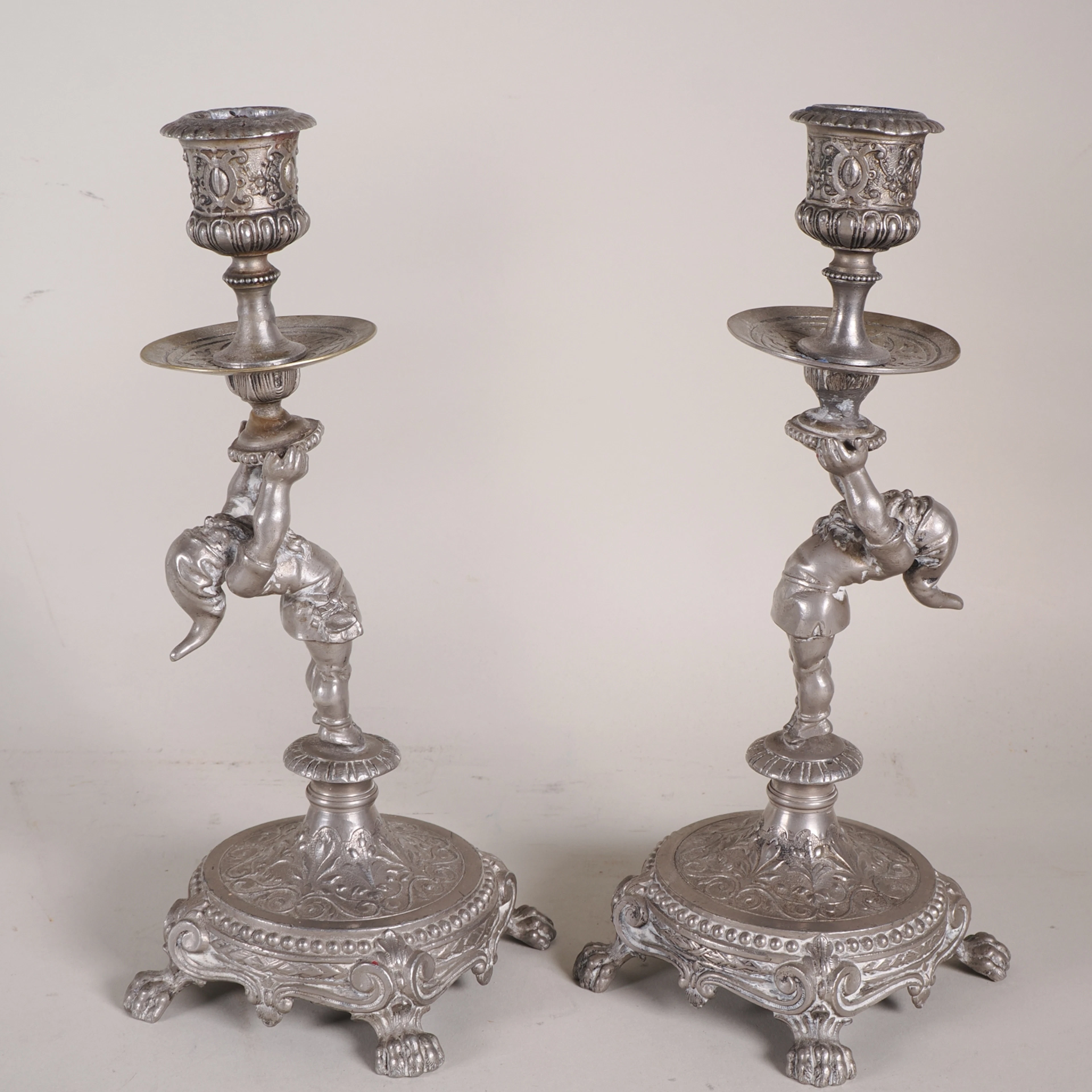 Los 1603: Set Kerzenleuchter, versilbert, um 1900