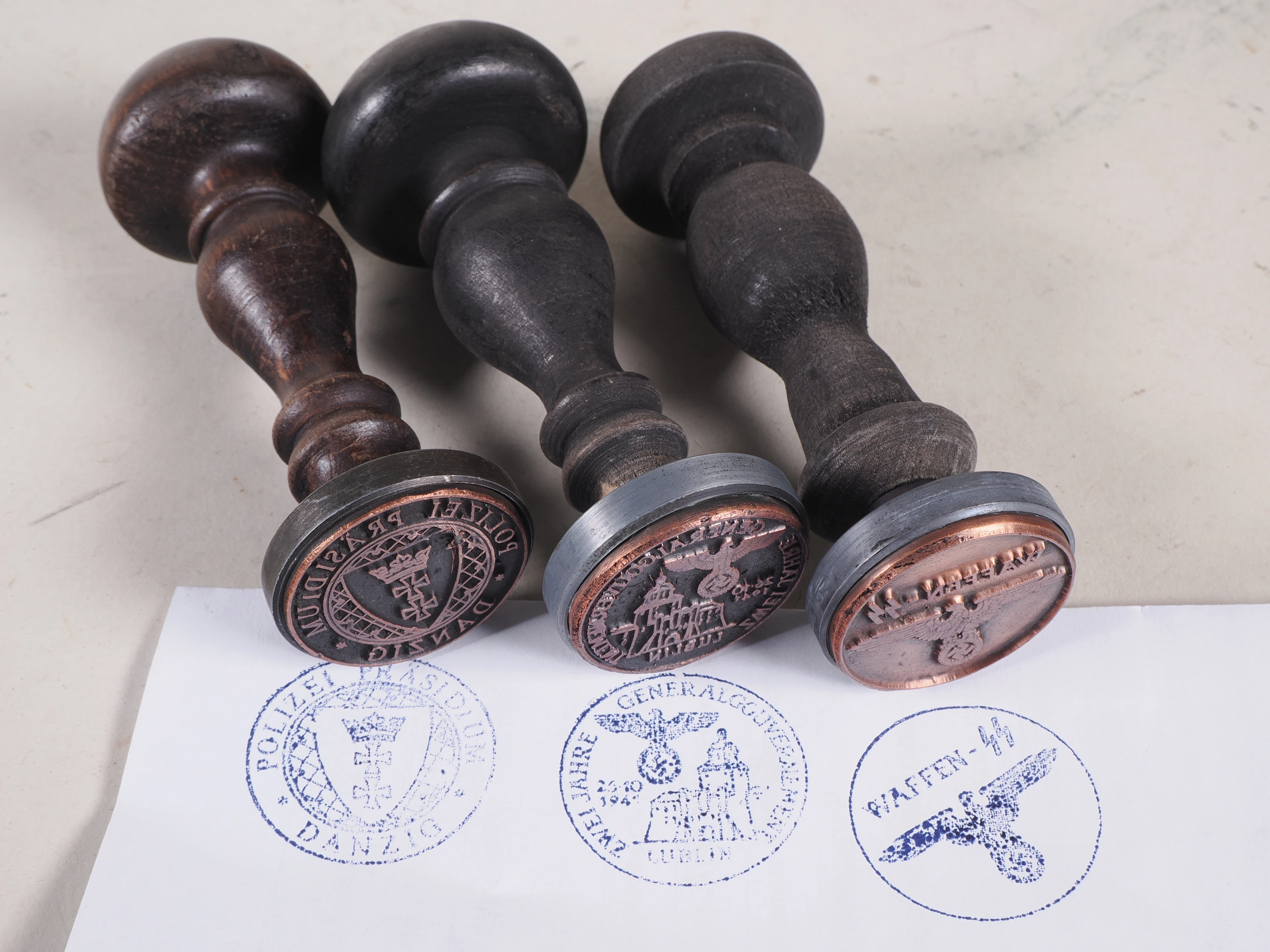 Los 2429: Drittes Reich: Konvolut Amtsstempel, 3 Stück, Danzig, Lublin, SS