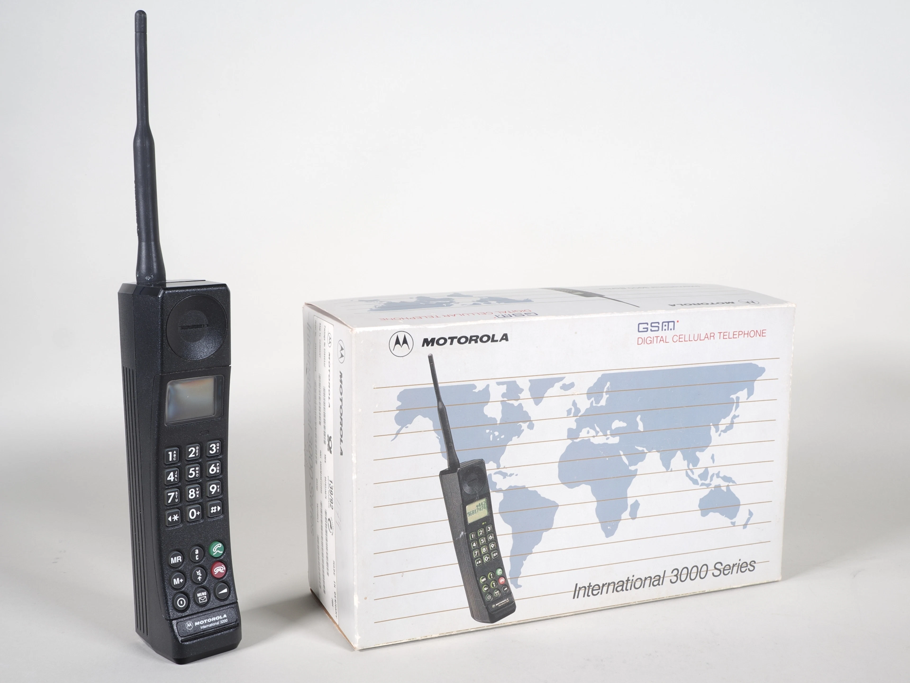 Los 1523: Motorola Int. 3200 Vintage Mobiltelefon in OVP, 1990er