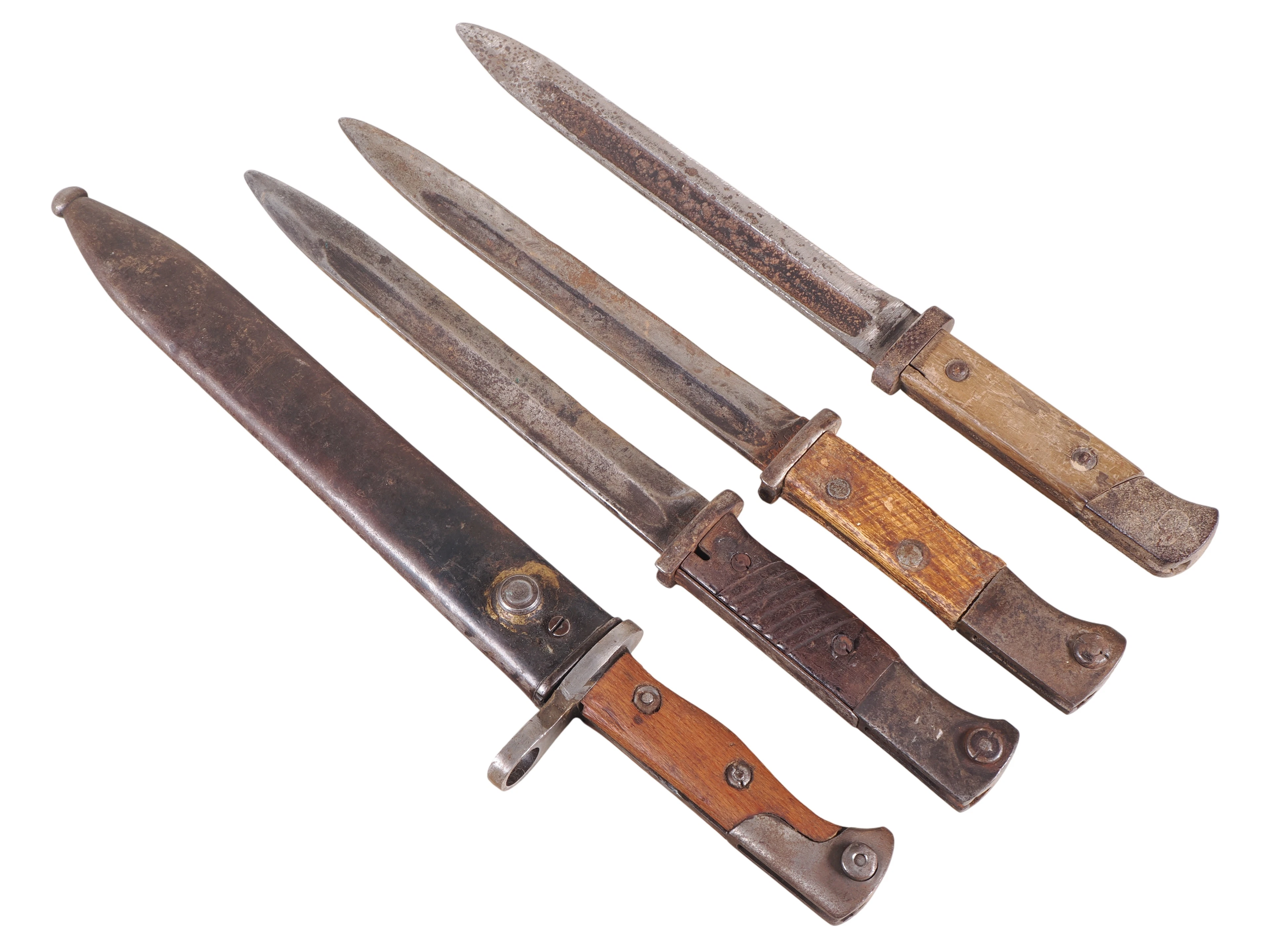 Los 2503: 4x Deutsches Reich: Seitengewehr u.a. ein geätztes Mauser