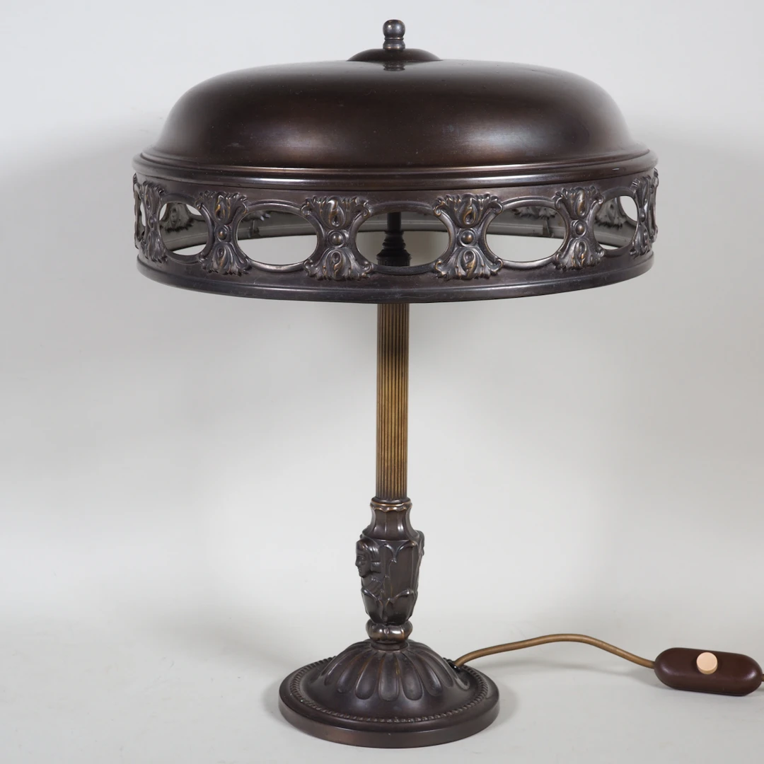 Los 914: Art Deco Tischlampe um 1920